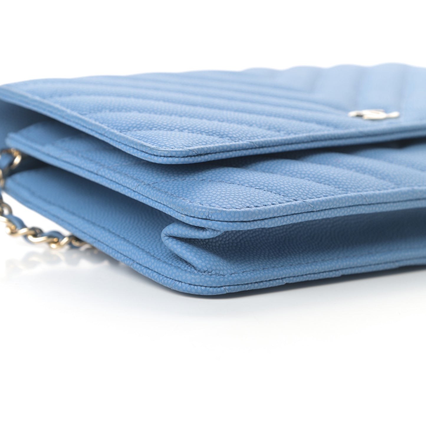 Caviar Chevron Quilted Wallet On Chain WOC Blue