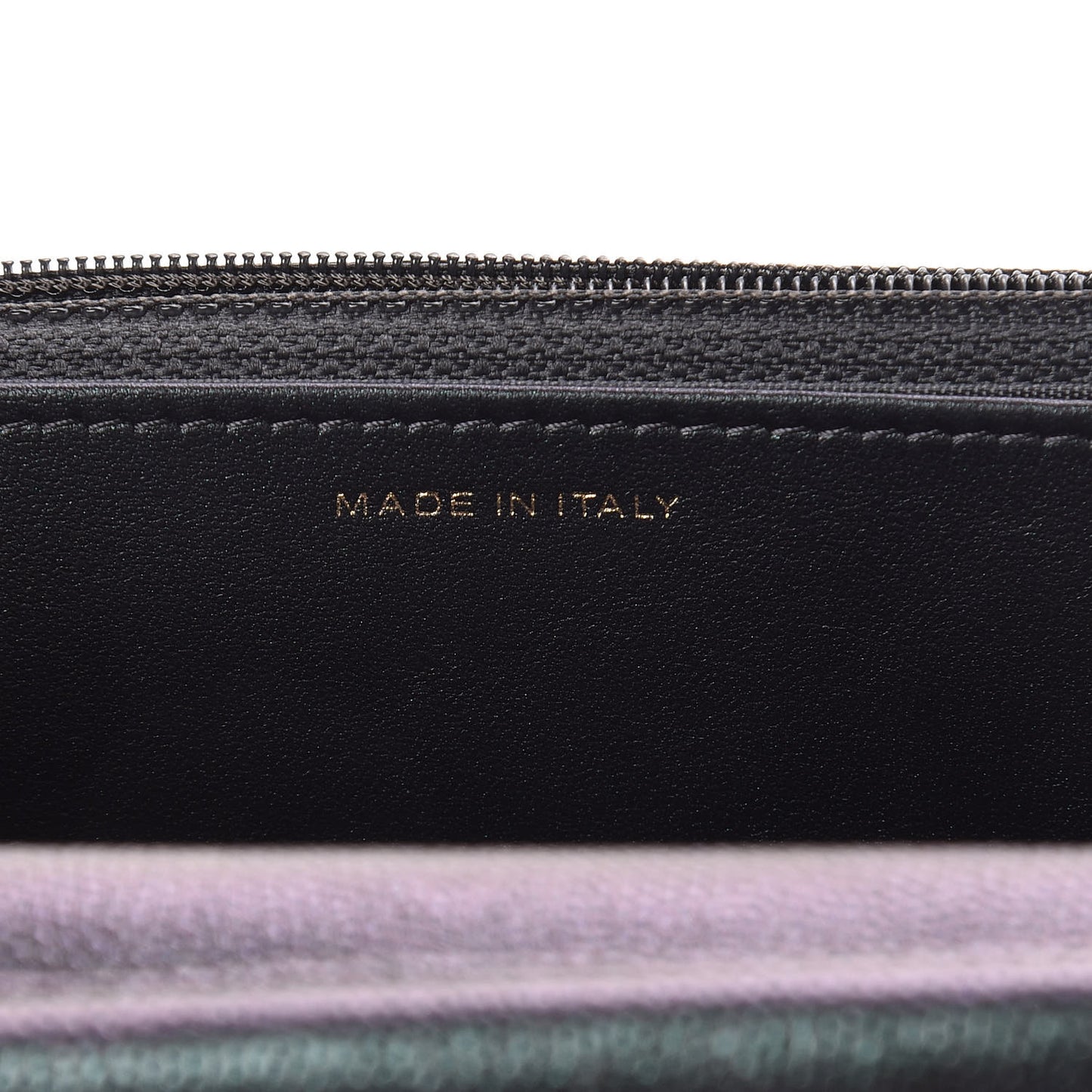 Iridescent Caviar Quilted Wallet On Chain WOC Black