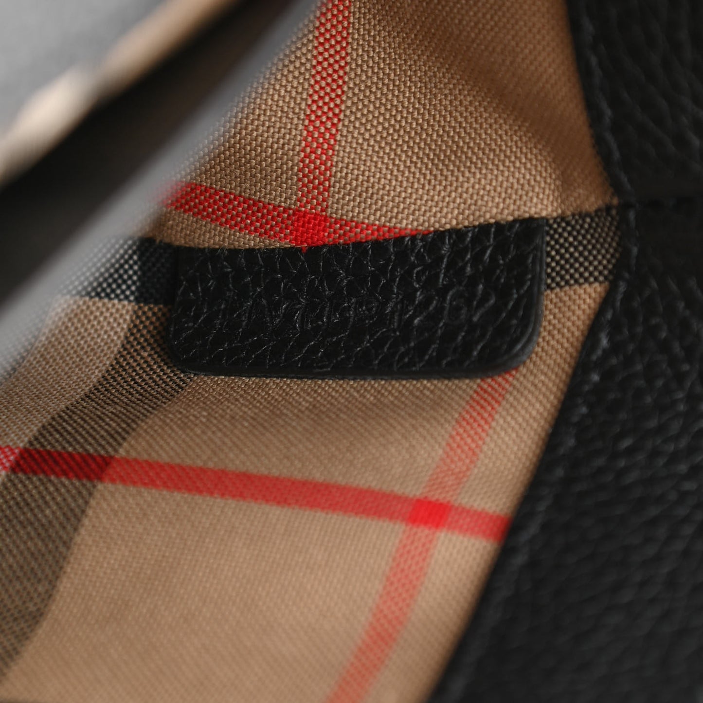 Grainy Calfskin Vintage Check Note Crossbody Bag Black