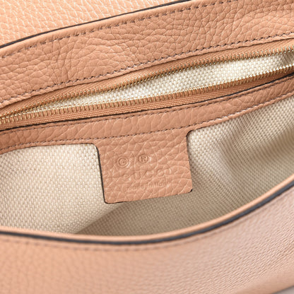 Gucci Pebbled Calfskin Medium Soho Flap Crossbody Camelia 7 of 9