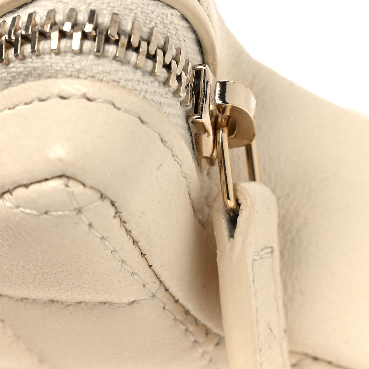 Chanel Lambskin Walk Of Fame Star Clip On Coin Purse Light Beige 8 of 8