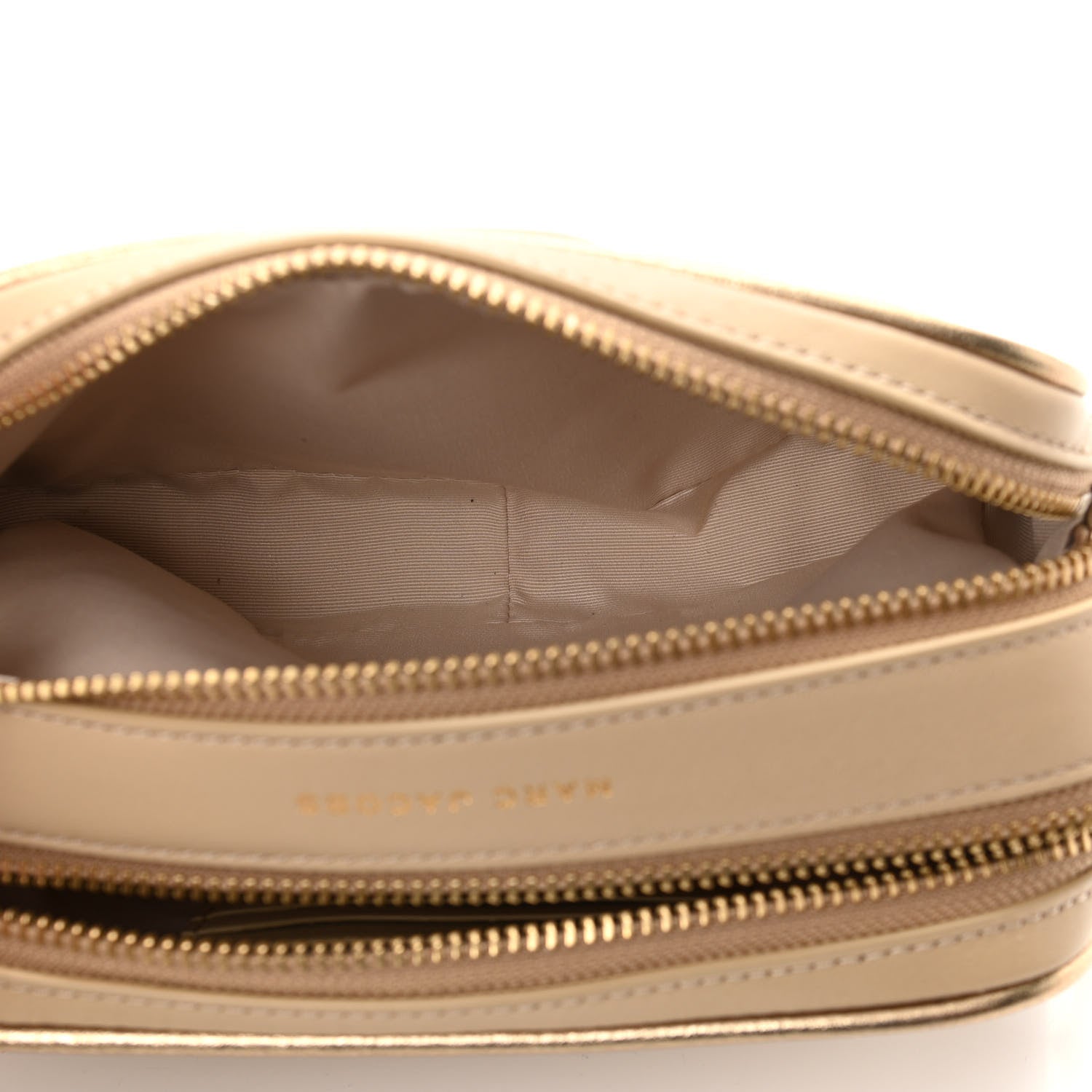 Marc Jacobs Calfskin Quilted The Moto Shot 21 Bag Curds Whey 5 of 11
