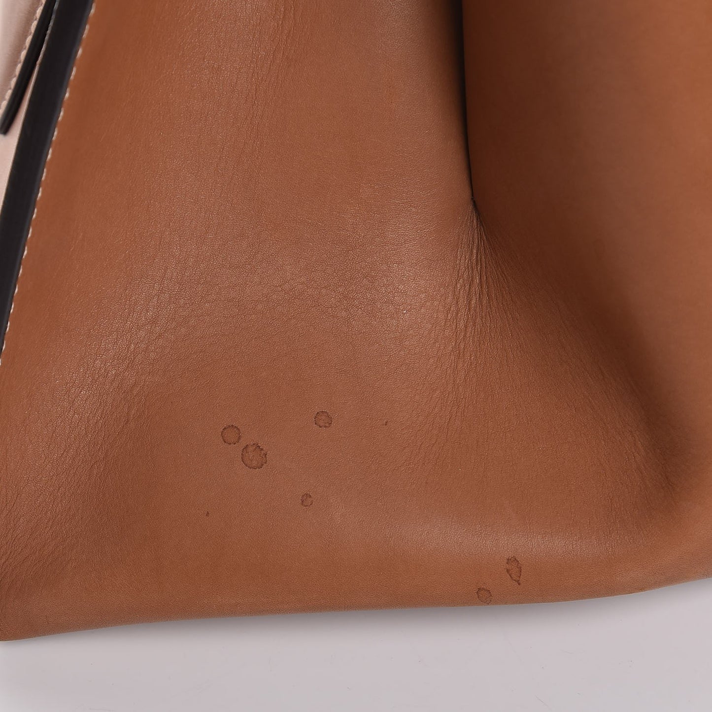 Smooth Calfskin Large Edge Shoulder Bag Camel