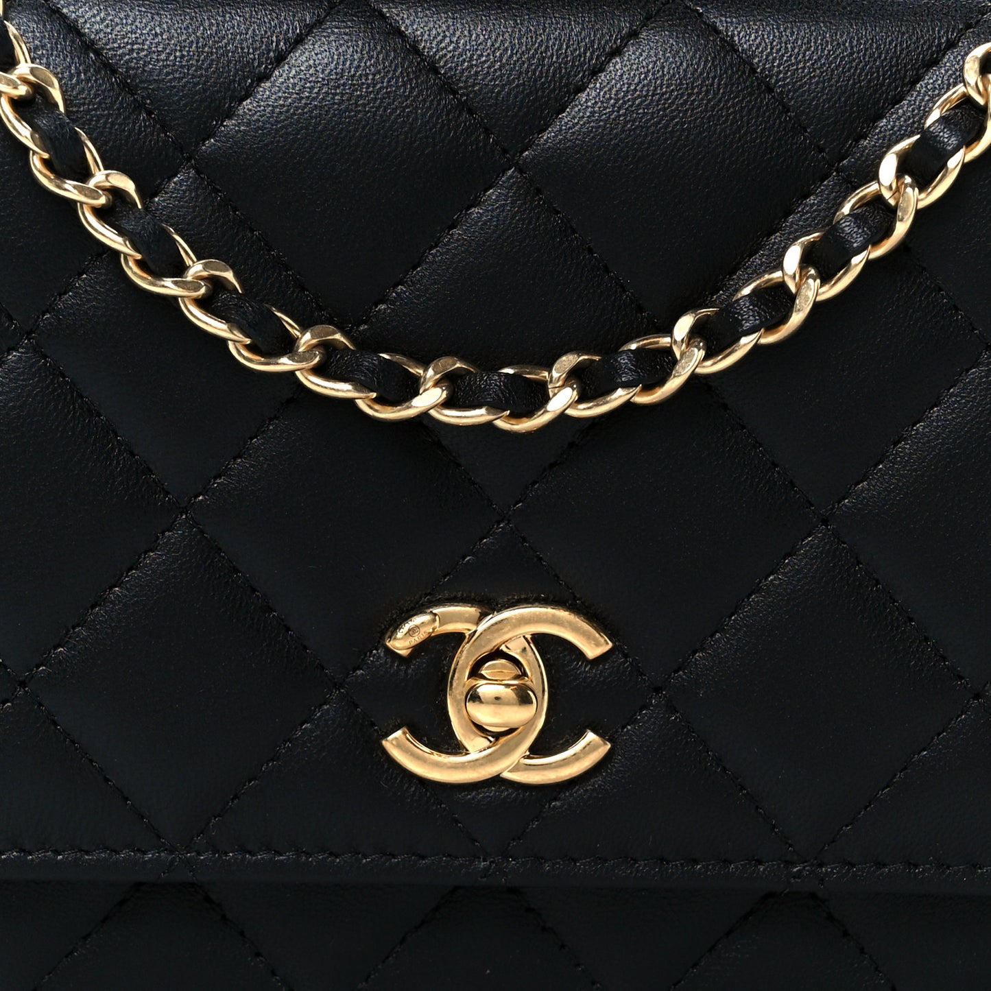 Lambskin Quilted Crystal Pearl Handle Wallet On Chain WOC Black
