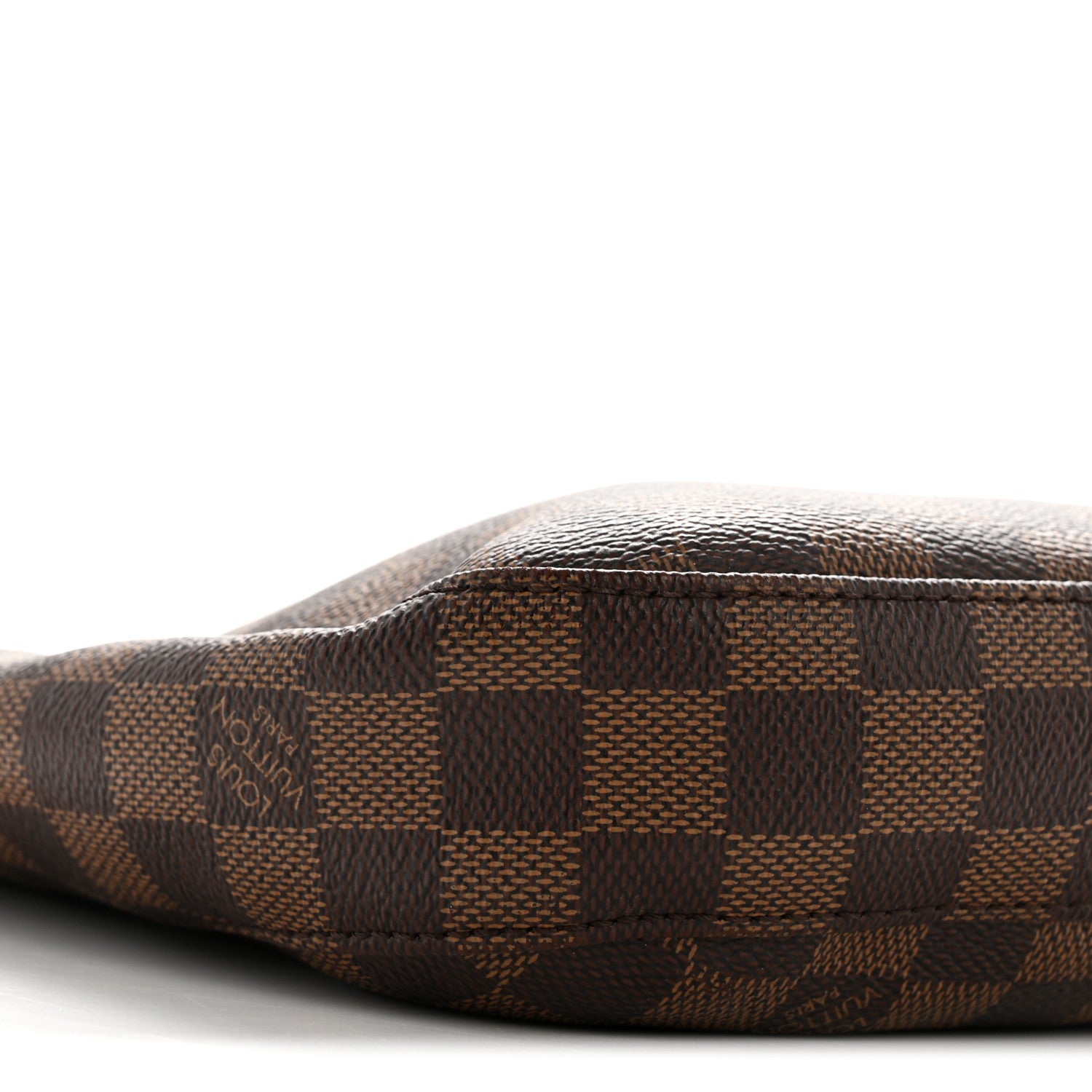 Louis Vuitton Damier Ebene South Bank Besace 10 of 14