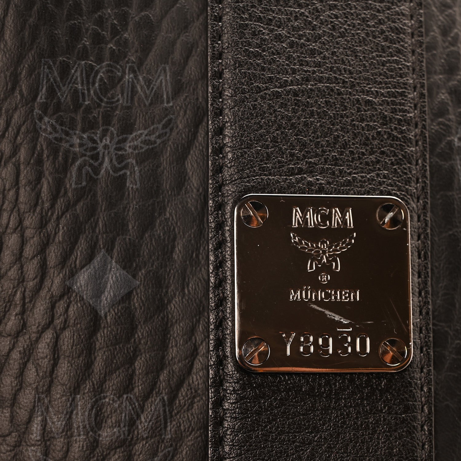 MCM Visetos Medium Liz Reversible Shopper Tote Black 7 of 17