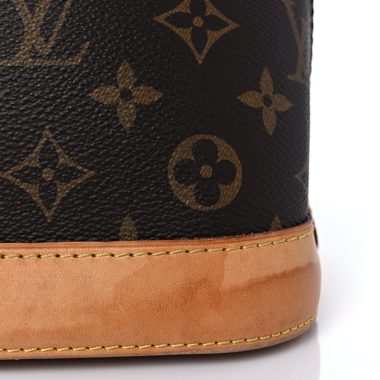 Louis Vuitton Monogram Alma PM 14 of 16