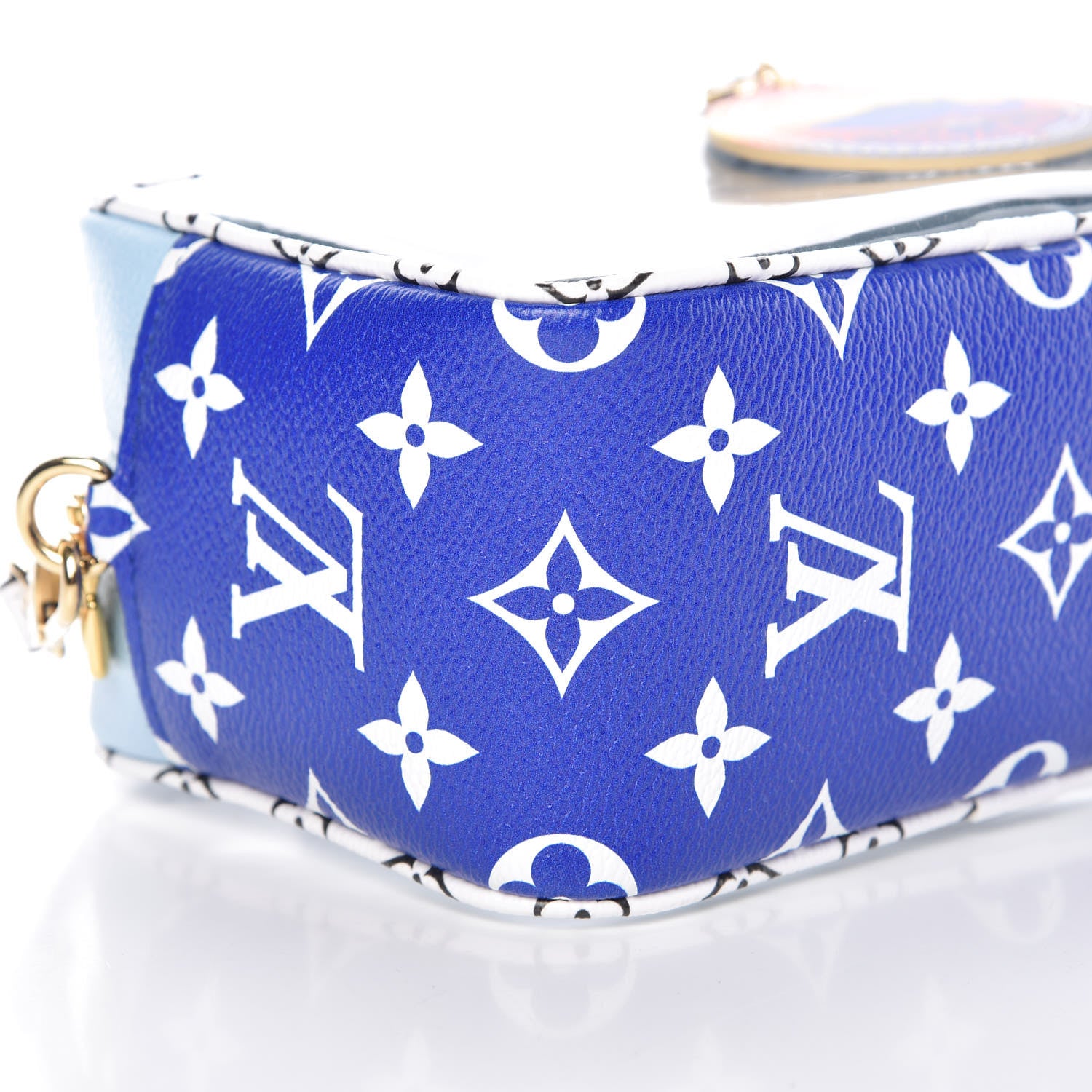Louis Vuitton Monogram Giant Portofino Beach Pouch Blue 8 of 9