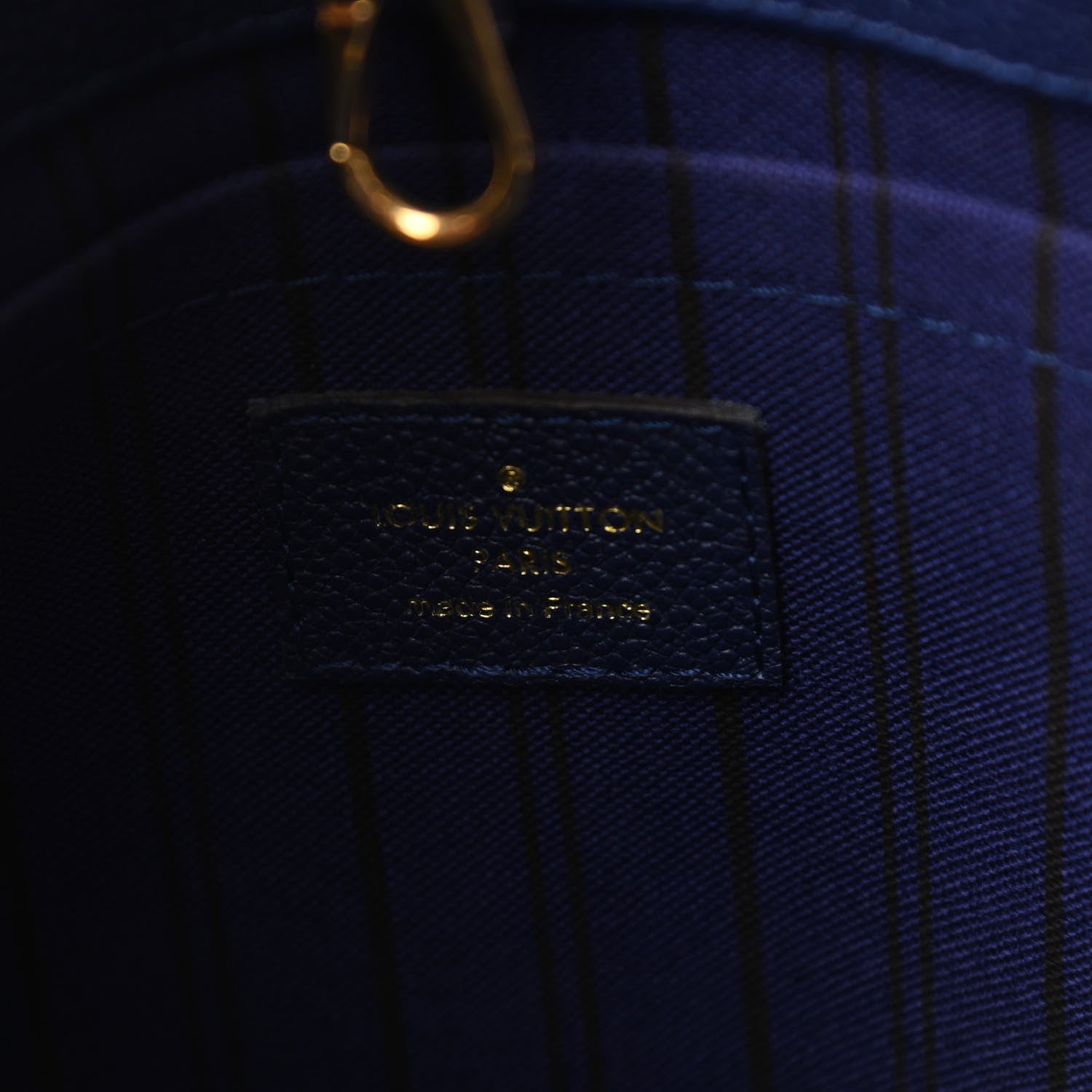 Louis Vuitton Empreinte Montaigne BB Iris 6 of 9