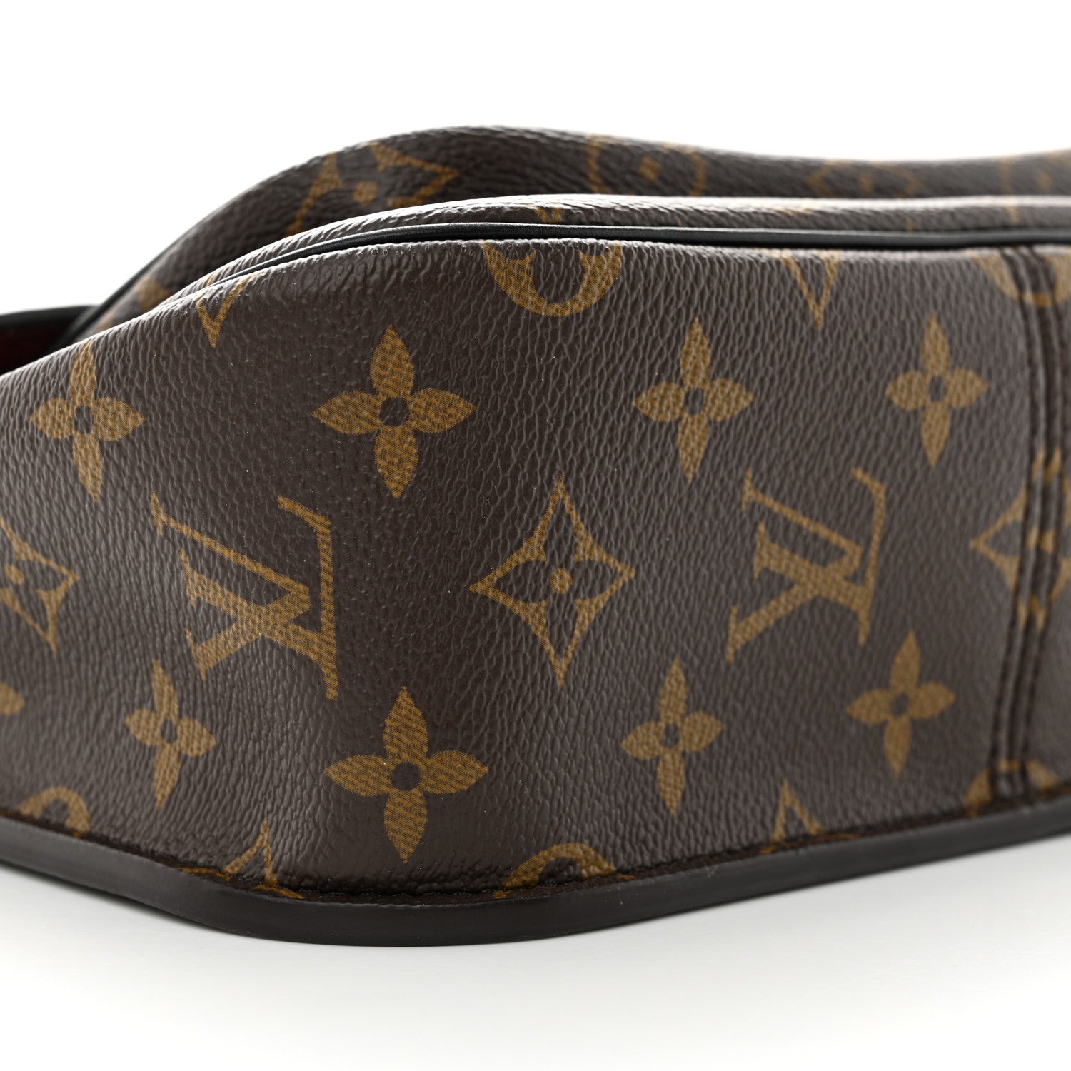 Louis Vuitton Monogram Passy 8 of 11