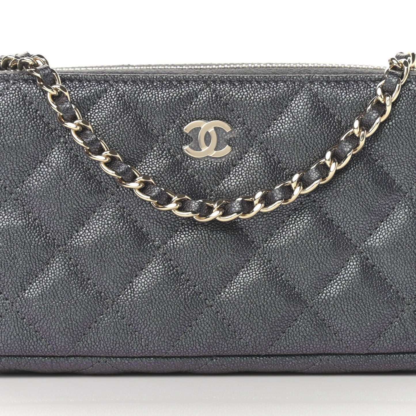 Iridescent Caviar Quilted Small Clutch With Chain Black
