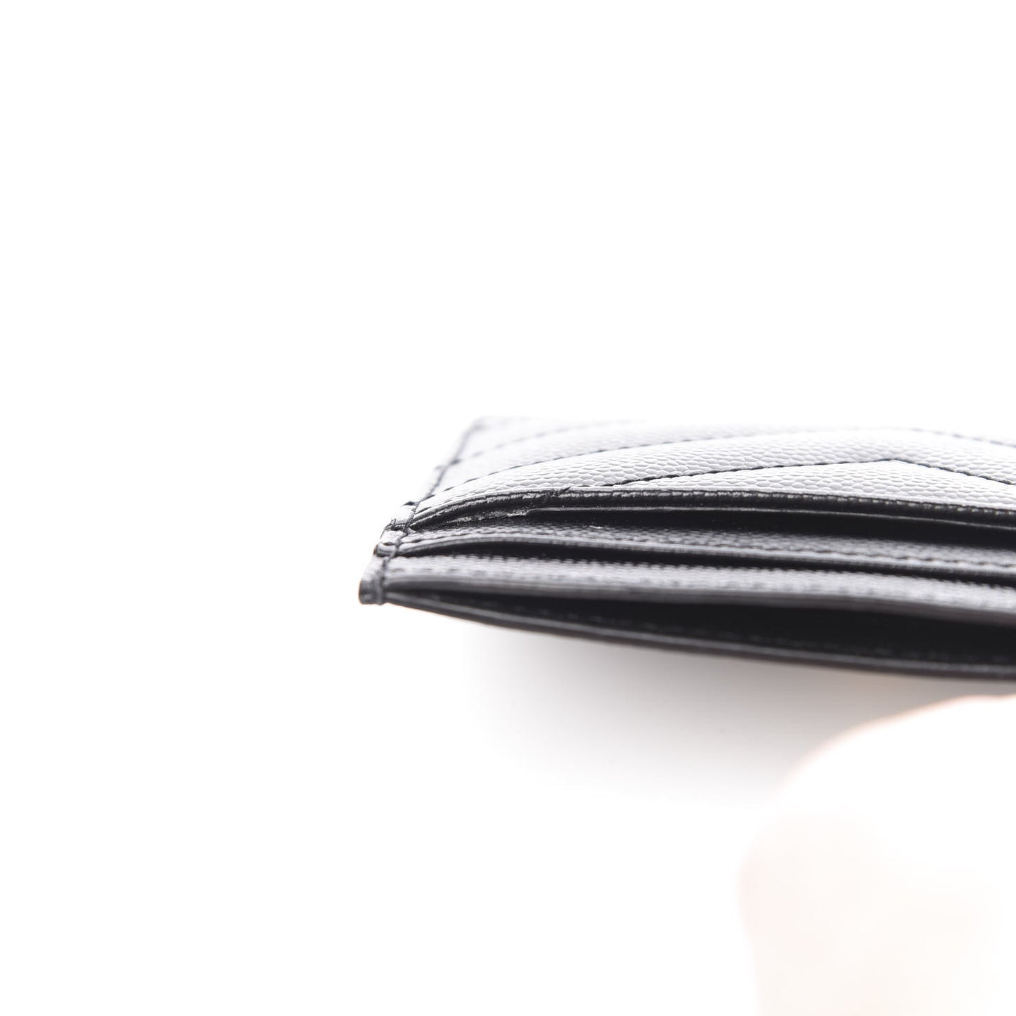 Grain De Poudre Matelasse Chevron Monogram Credit Card Case Black