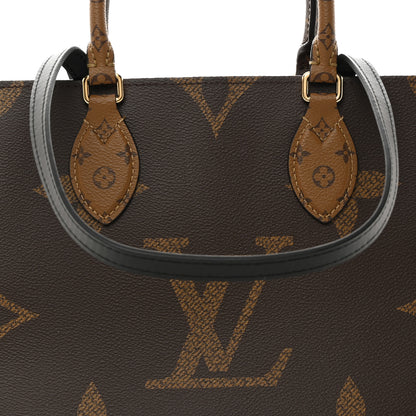 Louis Vuitton Reverse Monogram Giant Onthego MM 8 of 10