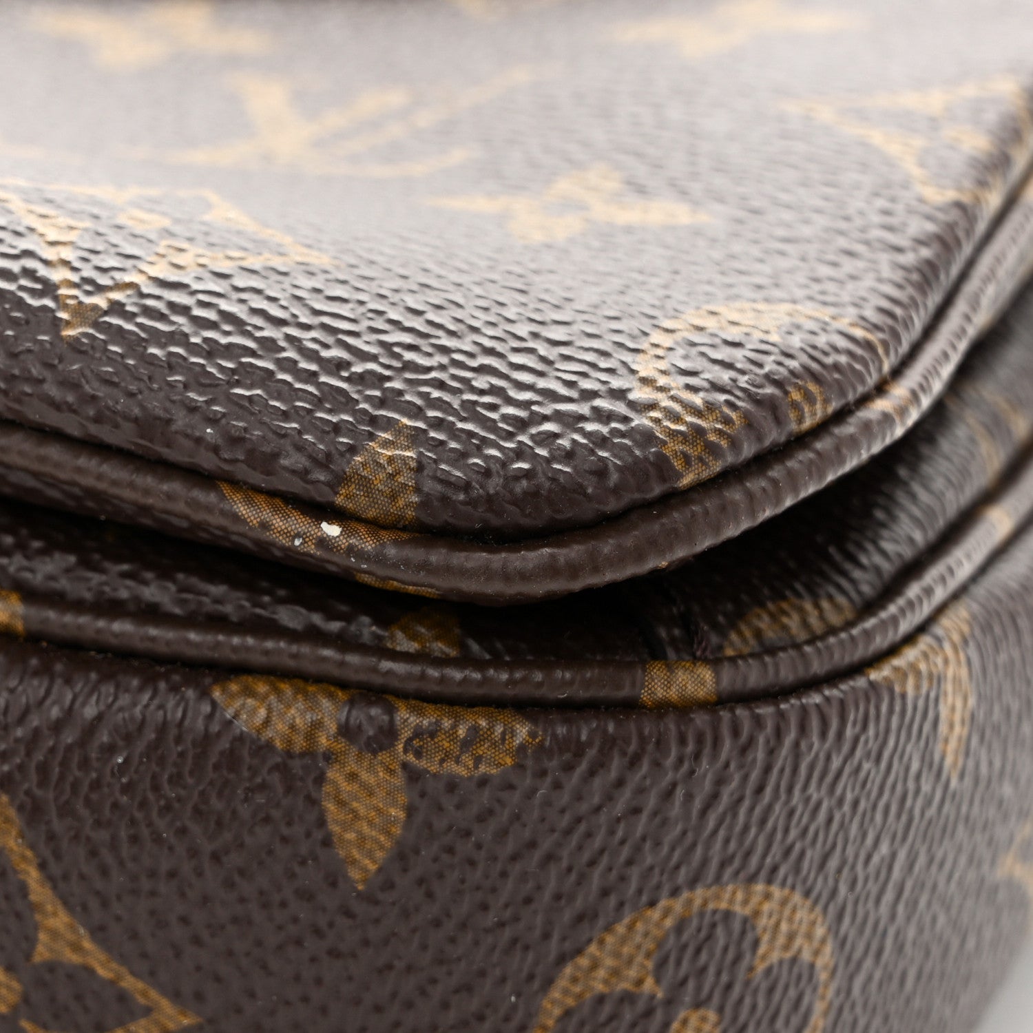 Louis Vuitton Monogram Pochette Metis 12 of 16