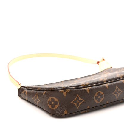 Louis Vuitton Monogram Chain Pochette Accessories 8 of 10