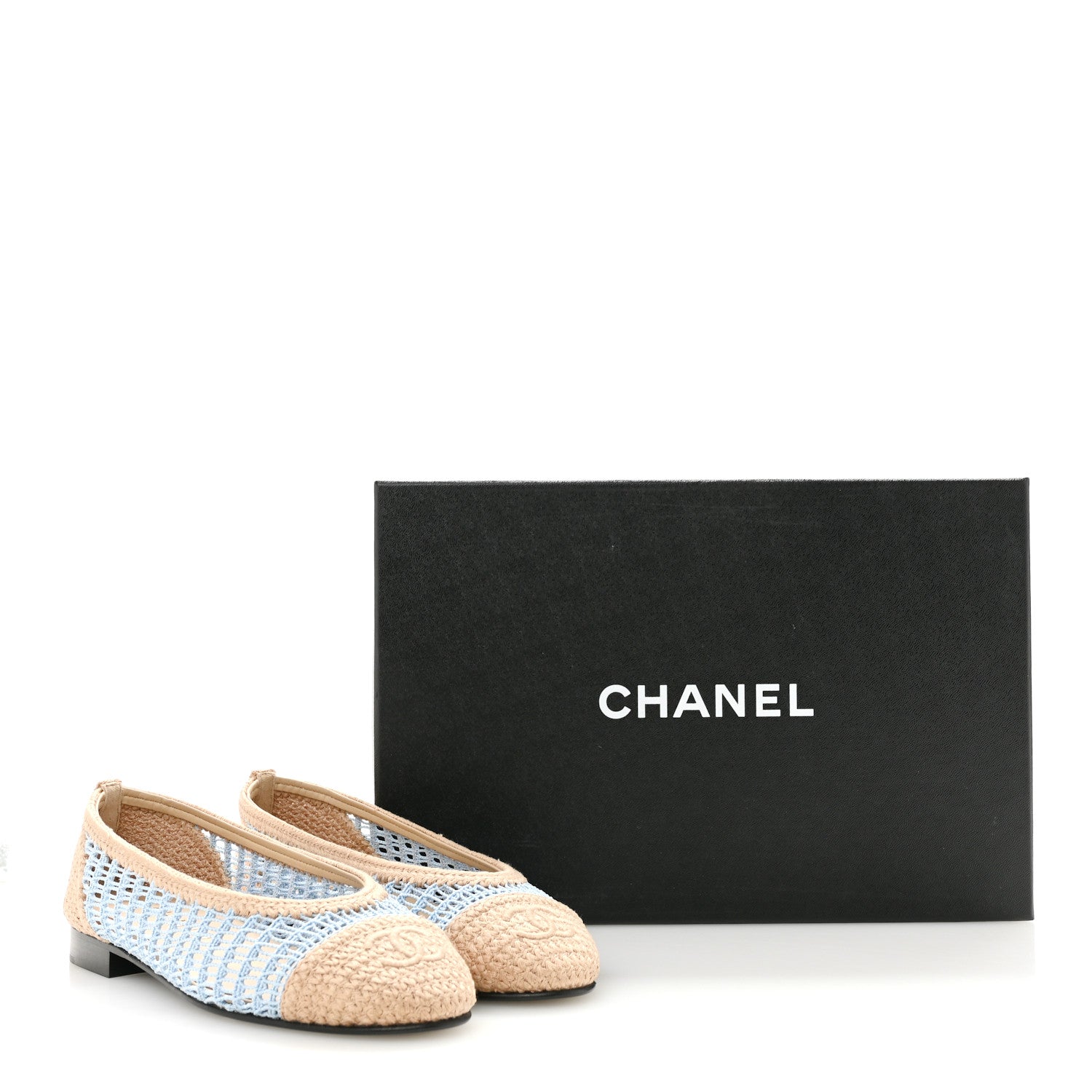 Chanel Raffia CC Cap Toe Ballerina Flats 35 Blue Beige 10 of 10