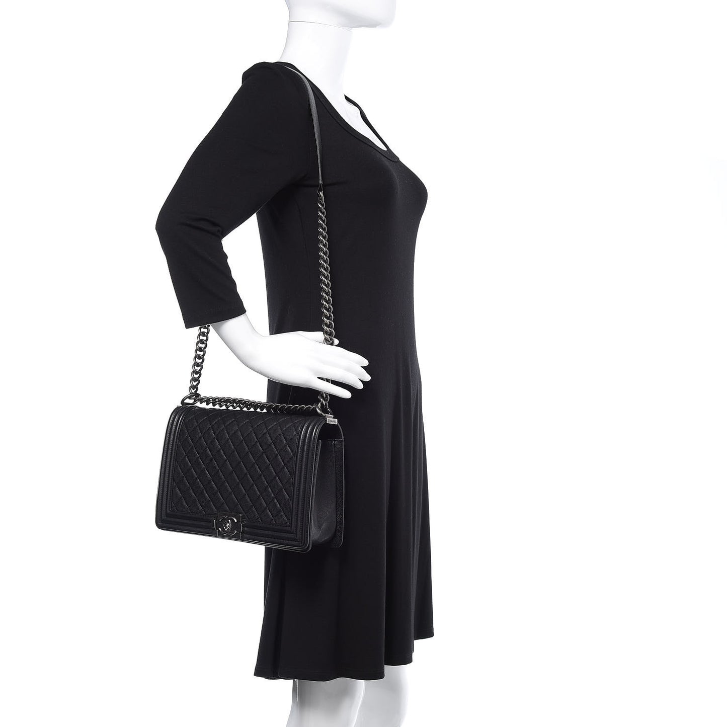 Grained Calfskin Quilted New Medium Boy Flap Black