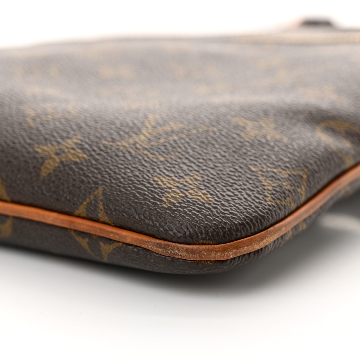 Monogram Pochette Valmy