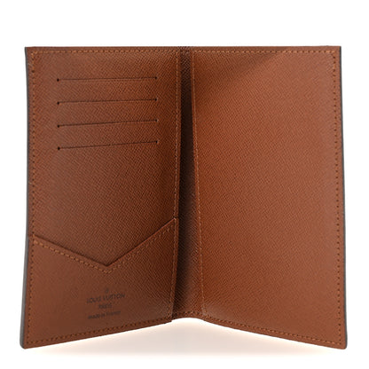 Louis Vuitton Monogram Passport Cover 5 of 7