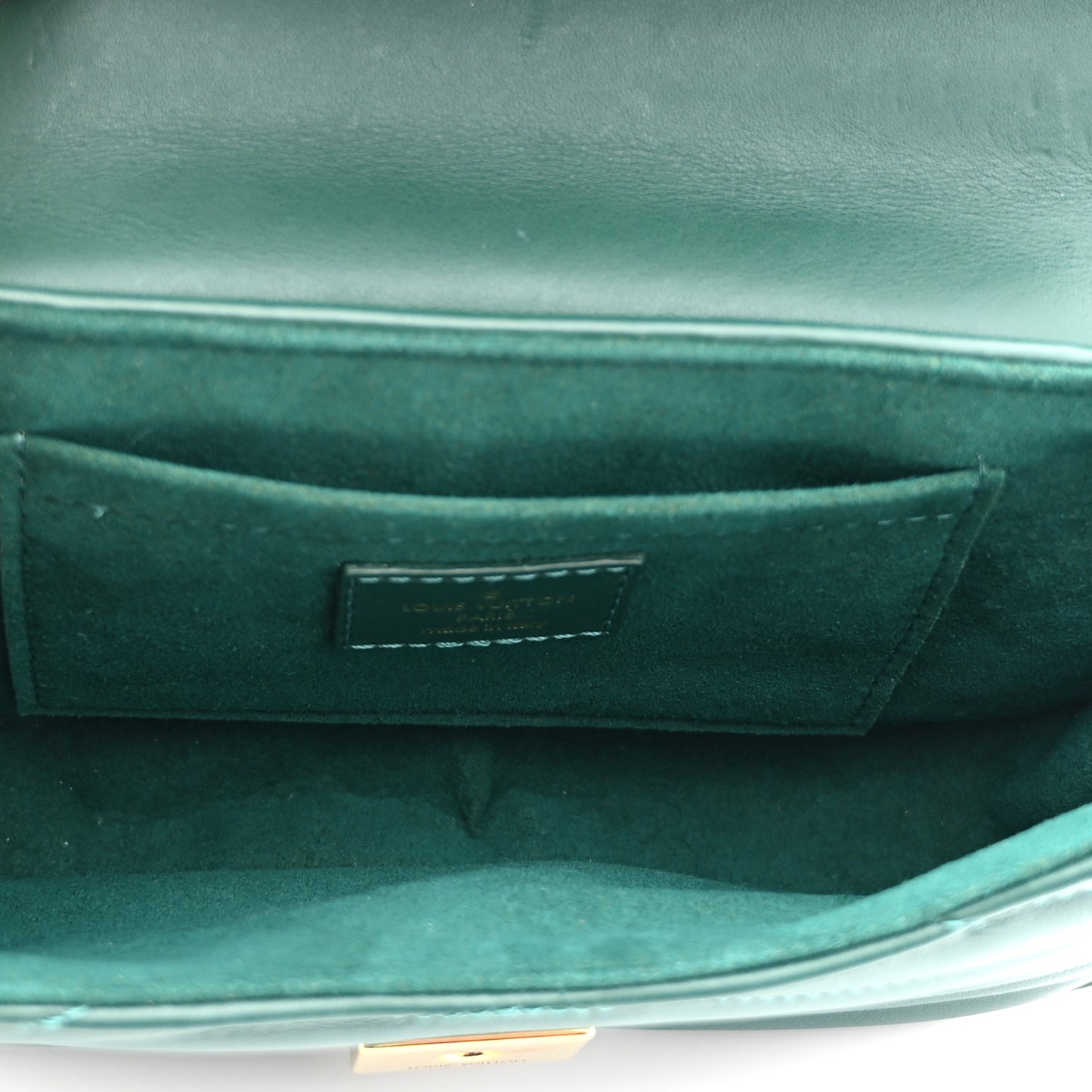 Calfskin New Wave Chain PM Emerald