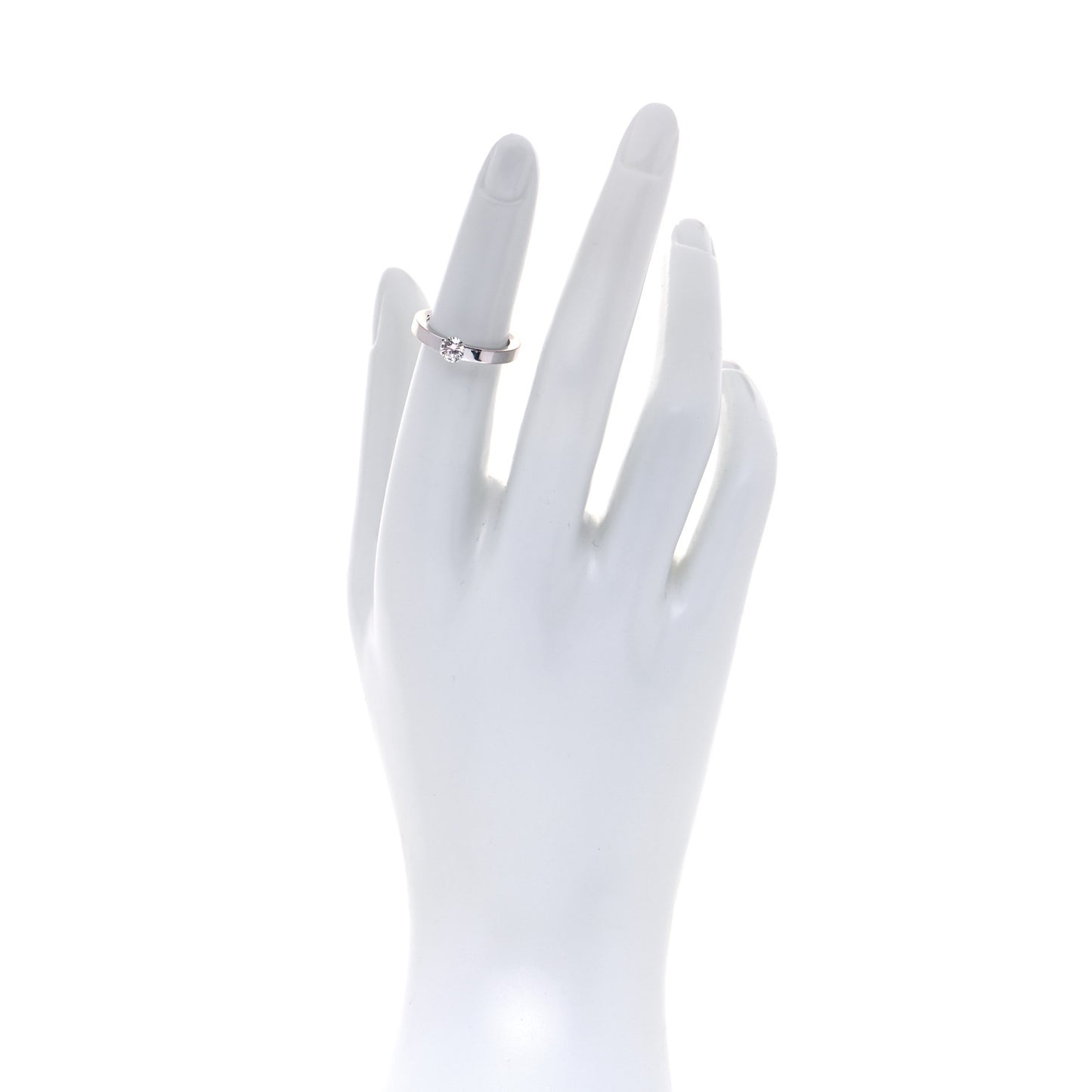 18K White Gold Diamond .34ct Date Solitaire Ring 48 4.5