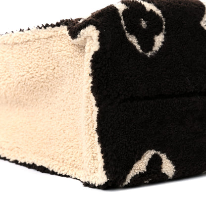 Louis Vuitton Shearling Monogram Giant Teddy Onthego GM Black White 8 of 12