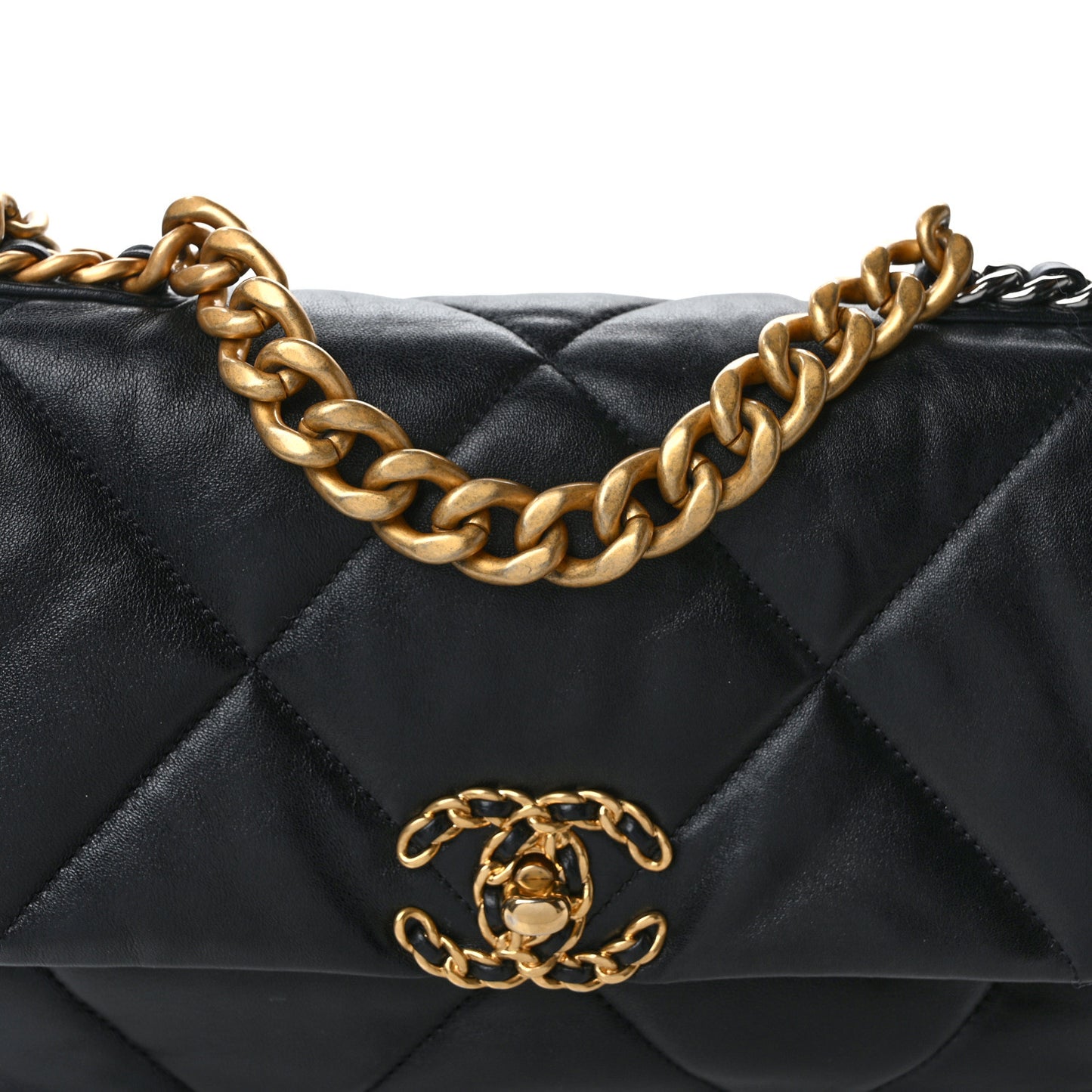 Goatskin Quilted Medium Chanel 19 Flap Black