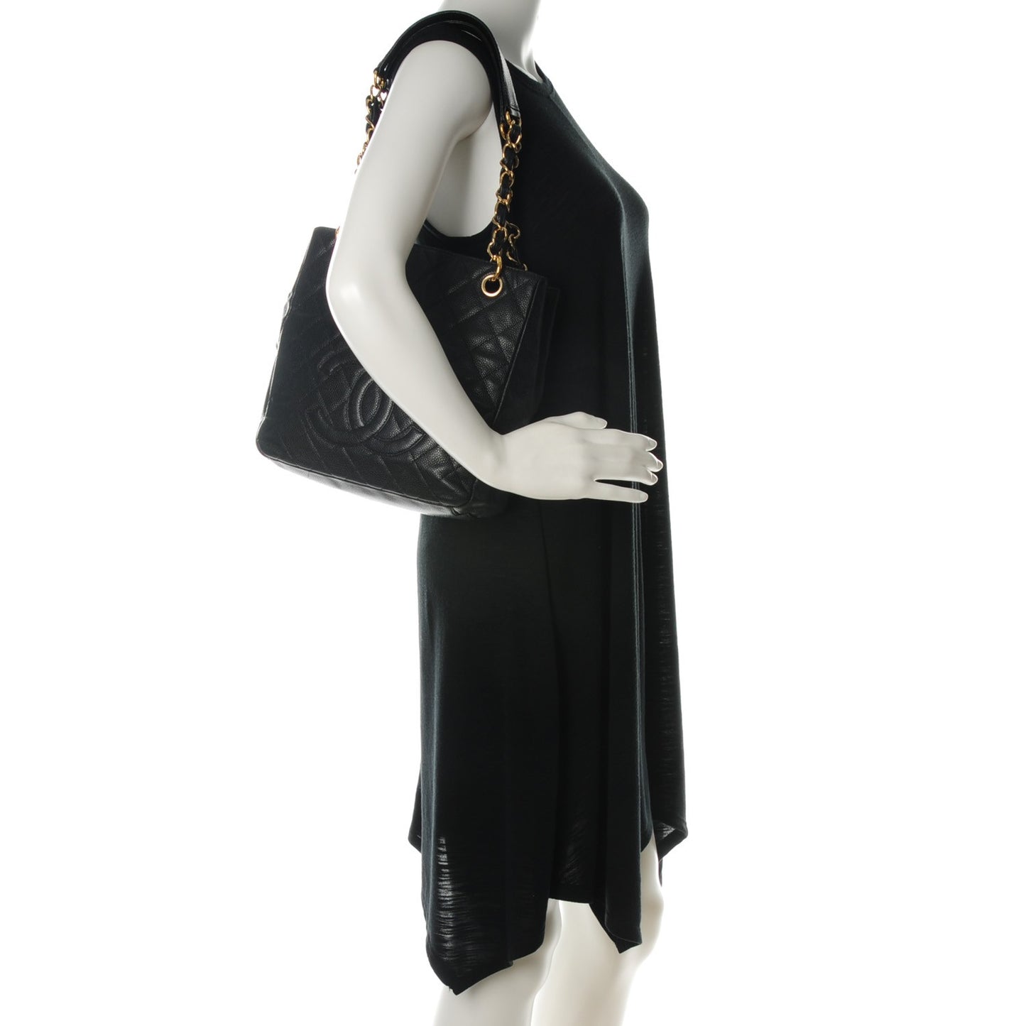Caviar Quilted Petit Shopping Tote PST Black