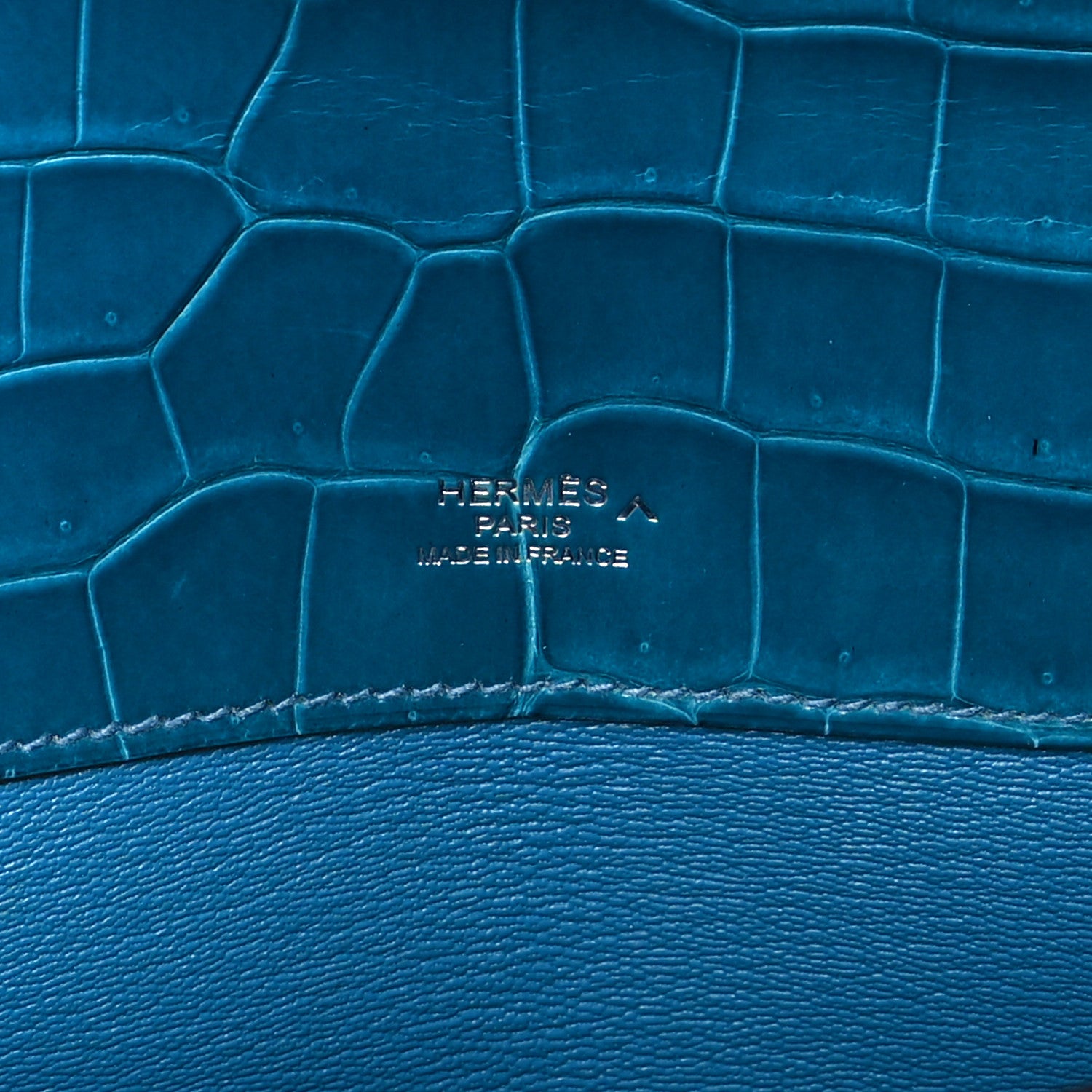 Hermes Shiny Porosus Crocodile Kelly Cut Pochette Bleu Izmir 6 of 11