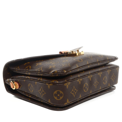 Louis Vuitton Monogram Pochette Metis 5 of 9
