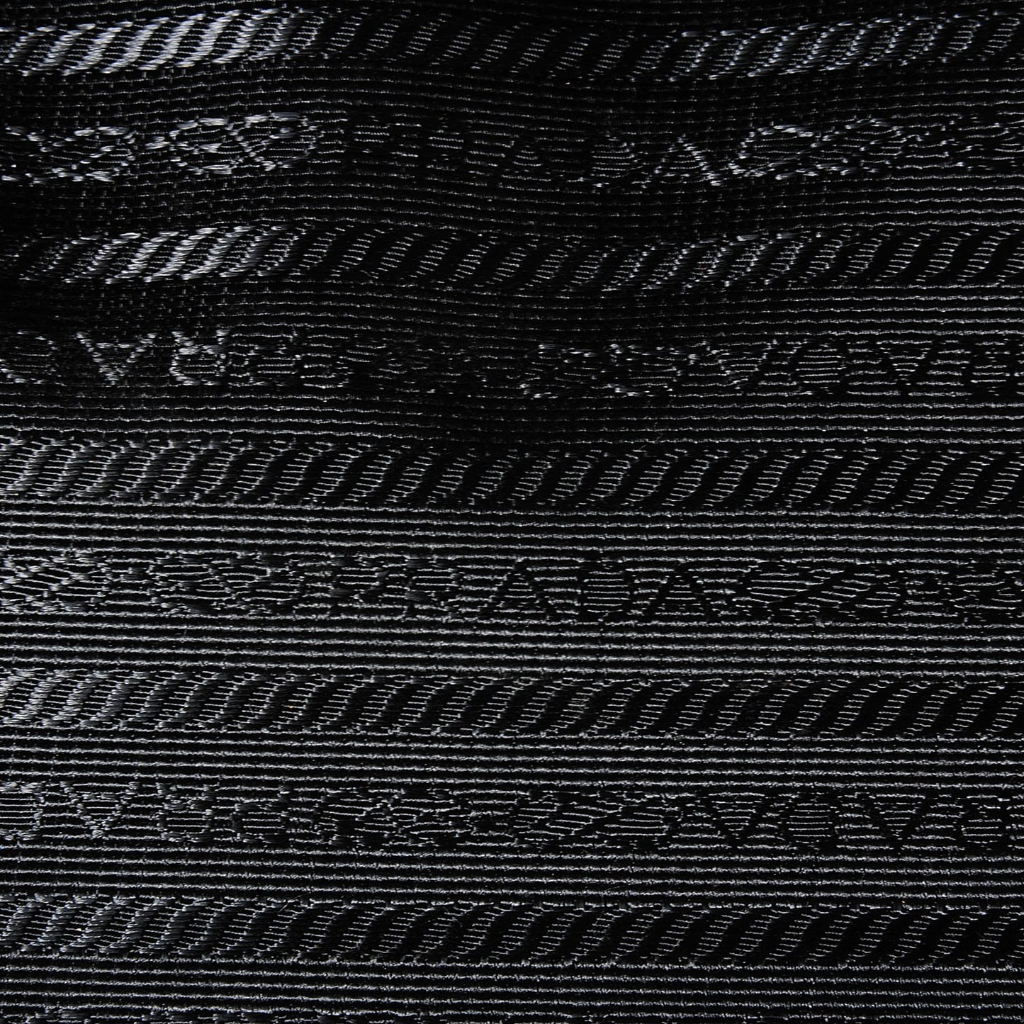 Saffiano Lux Medium Double Zip Tote Nero Black