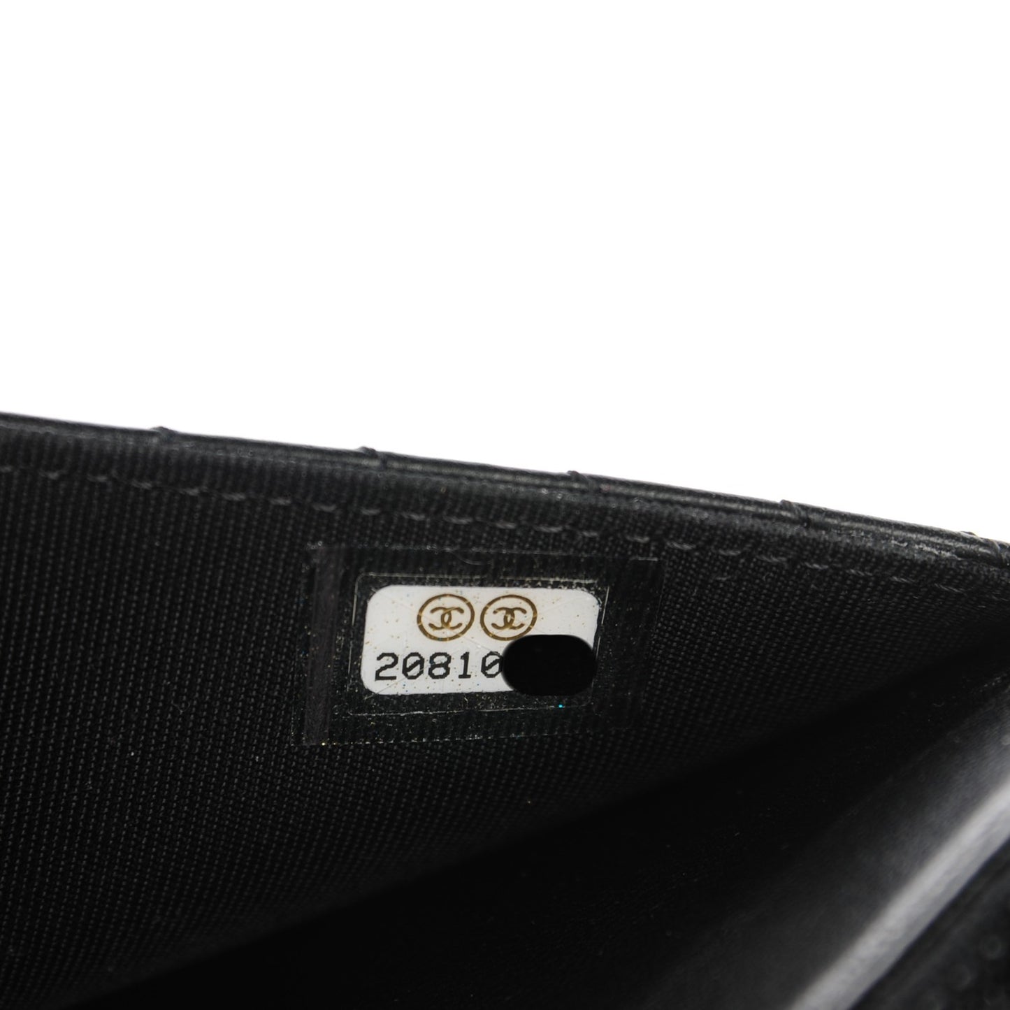 Calfskin Chevron Wallet On Chain WOC So Black