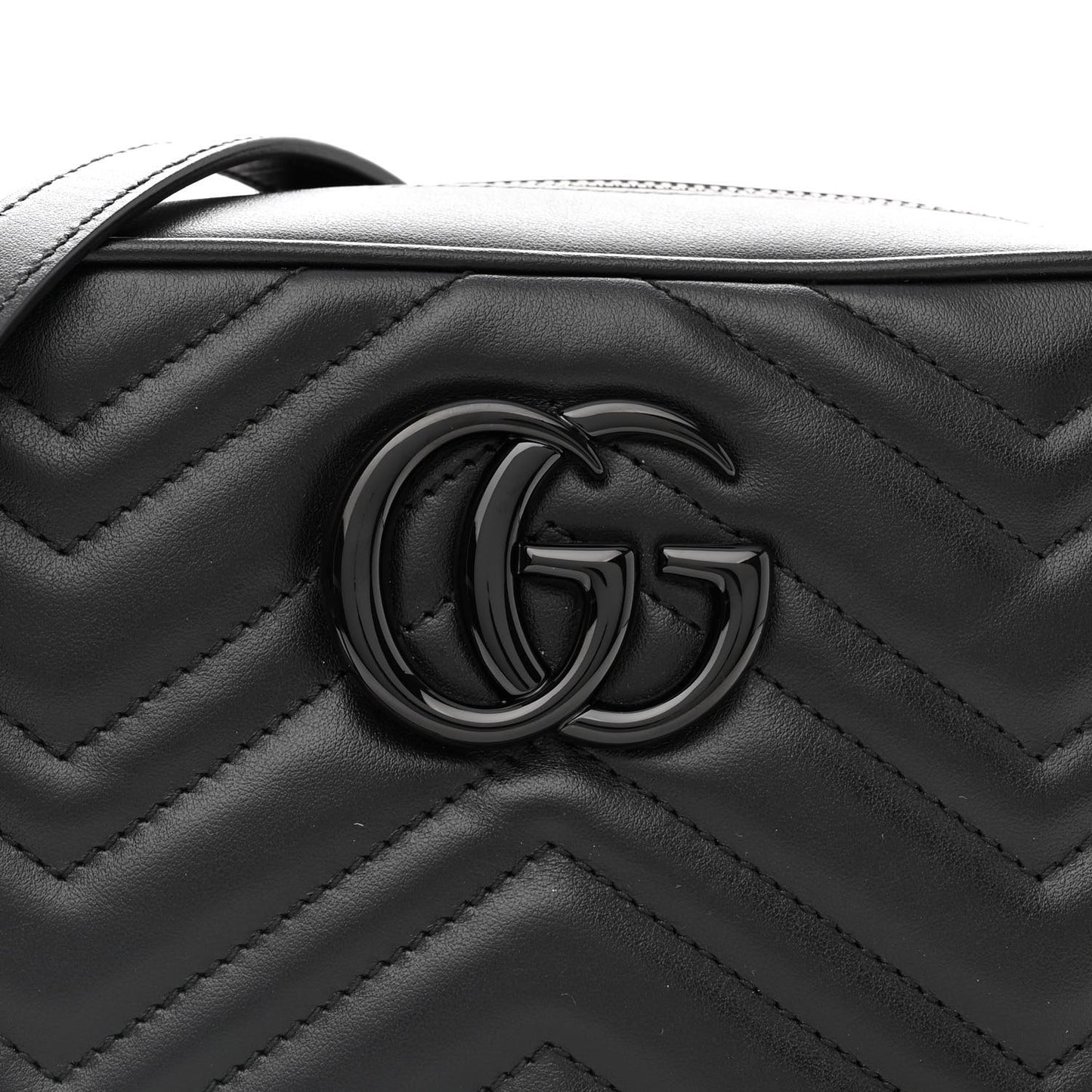 Calfskin Matelasse Monochrome Small GG Marmont Chain Shoulder Bag Black