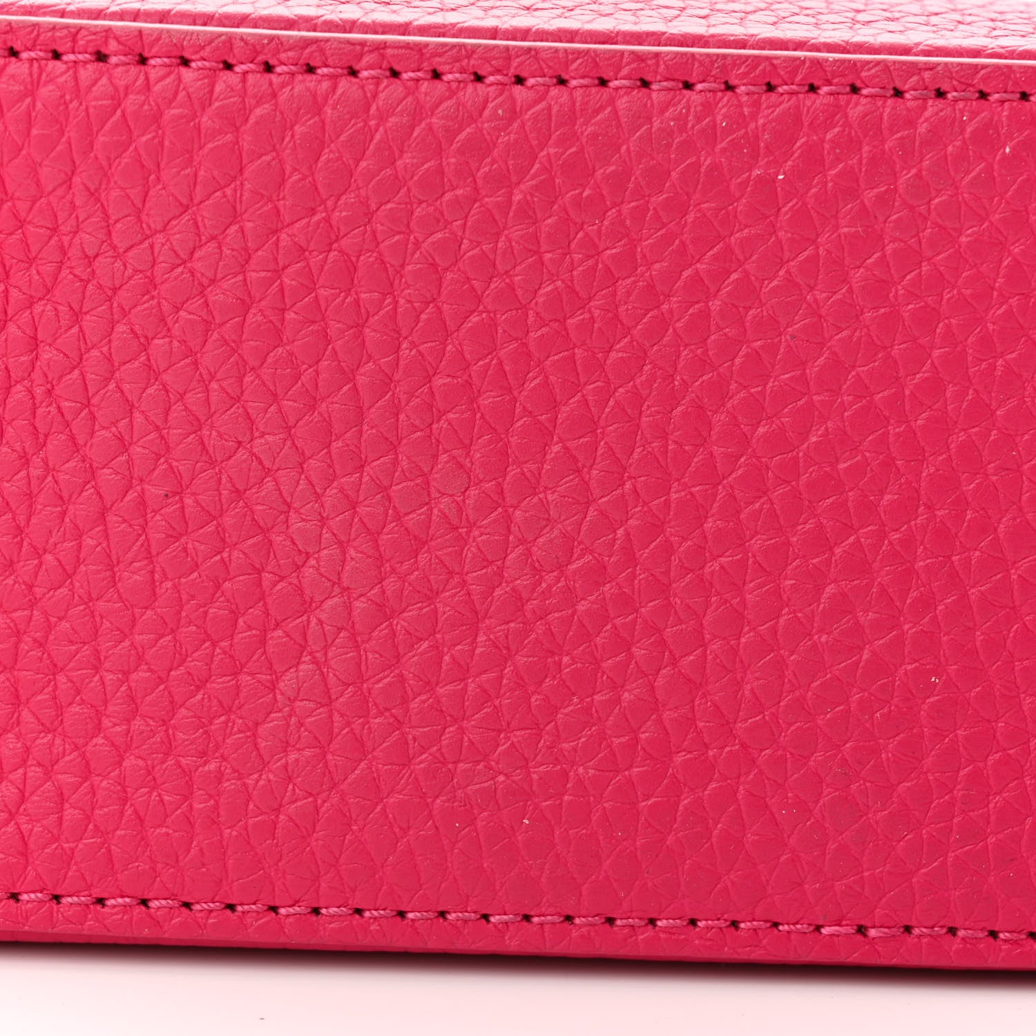 Louis Vuitton Taurillon Flower Chain Capucines Mini Rose Pondicherry 10 of 12