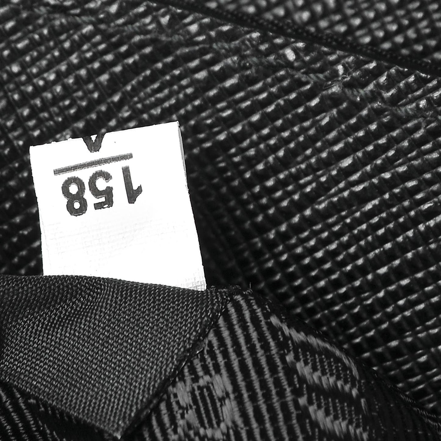 Nylon Tessuto Impuntu Quilted Flap Black