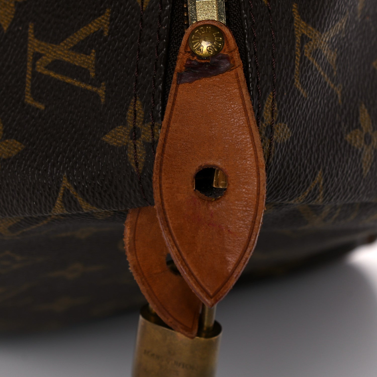 Louis Vuitton Monogram Speedy 40 12 of 15