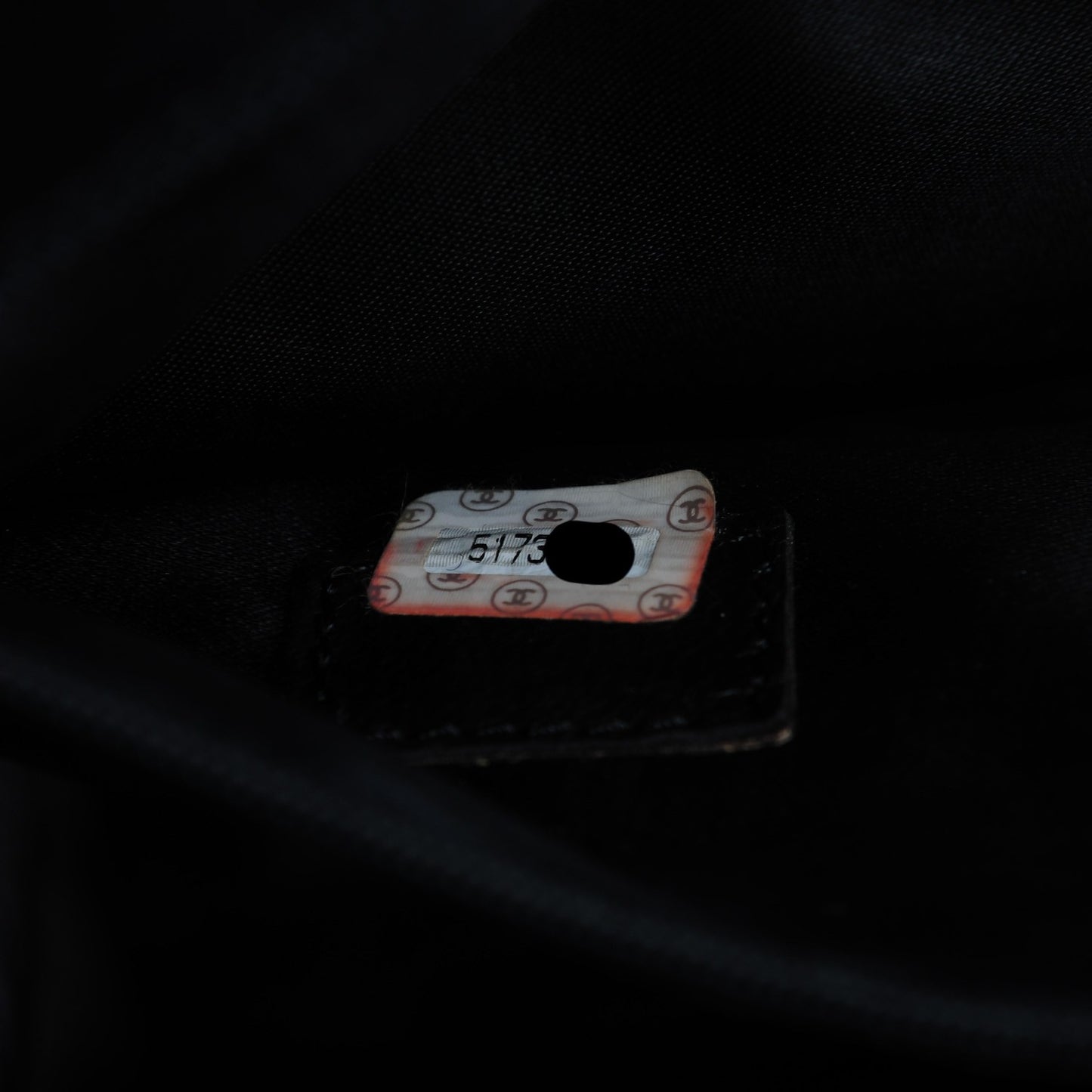 Caviar Shoulder Bag Black