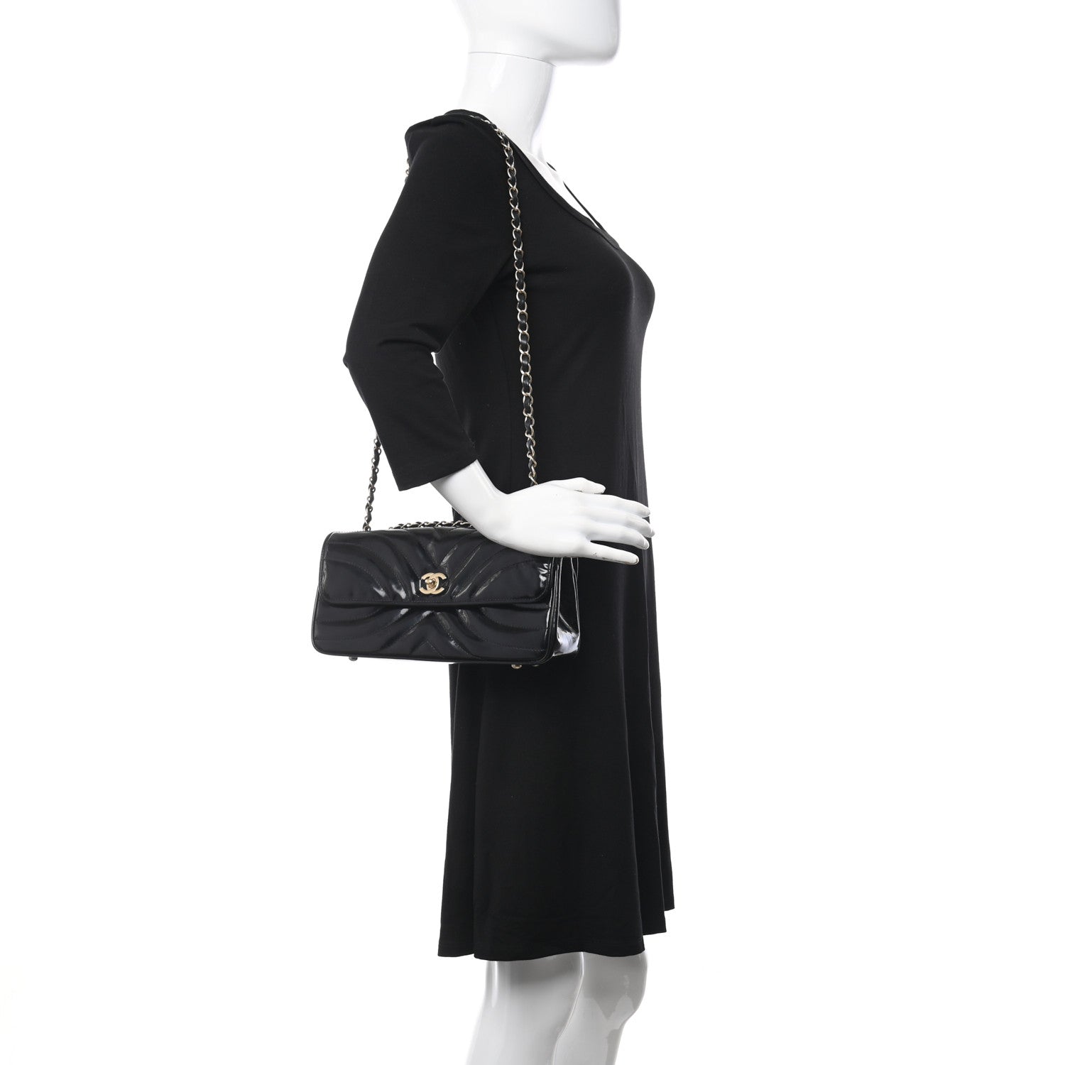 Chanel Glazed Calfskin Scallop Quilted Single Flap Black 2 of 10