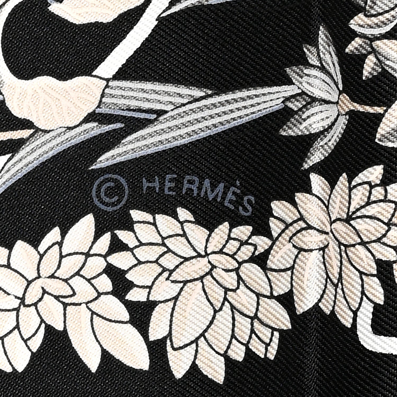 Hermes Silk Planifleurs Scarf 90 Black Gris Parchemin 3 of 4