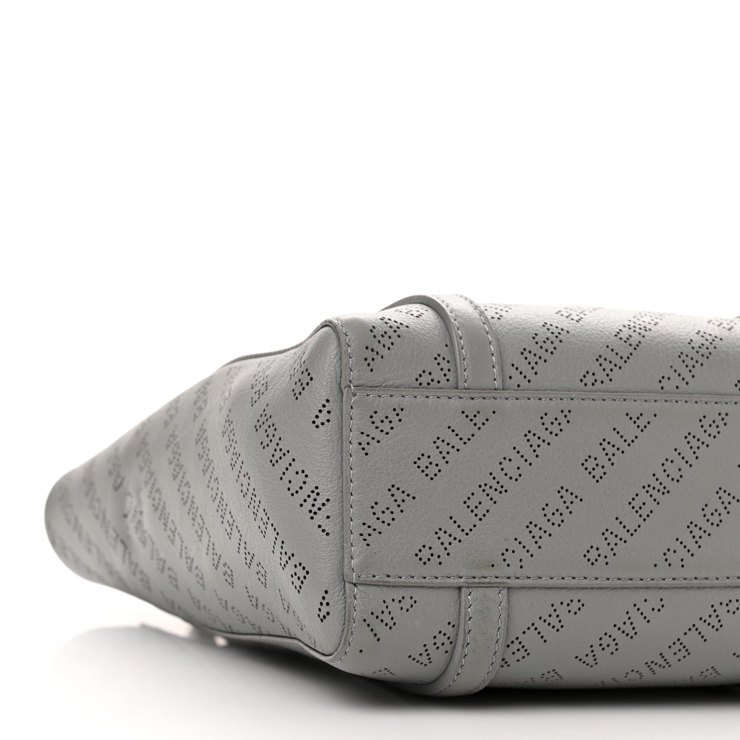 Smooth Calfskin Logo Perforated XXS Everyday Tote Gris Cendre