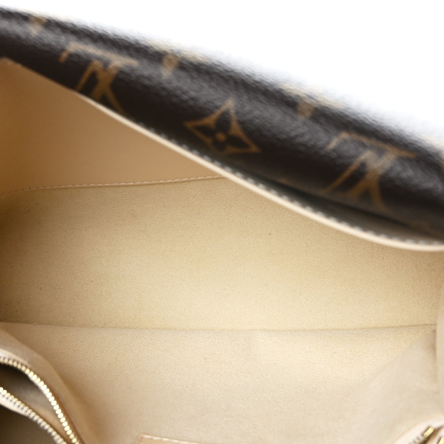 Grained Calfskin Monogram Double V Creme