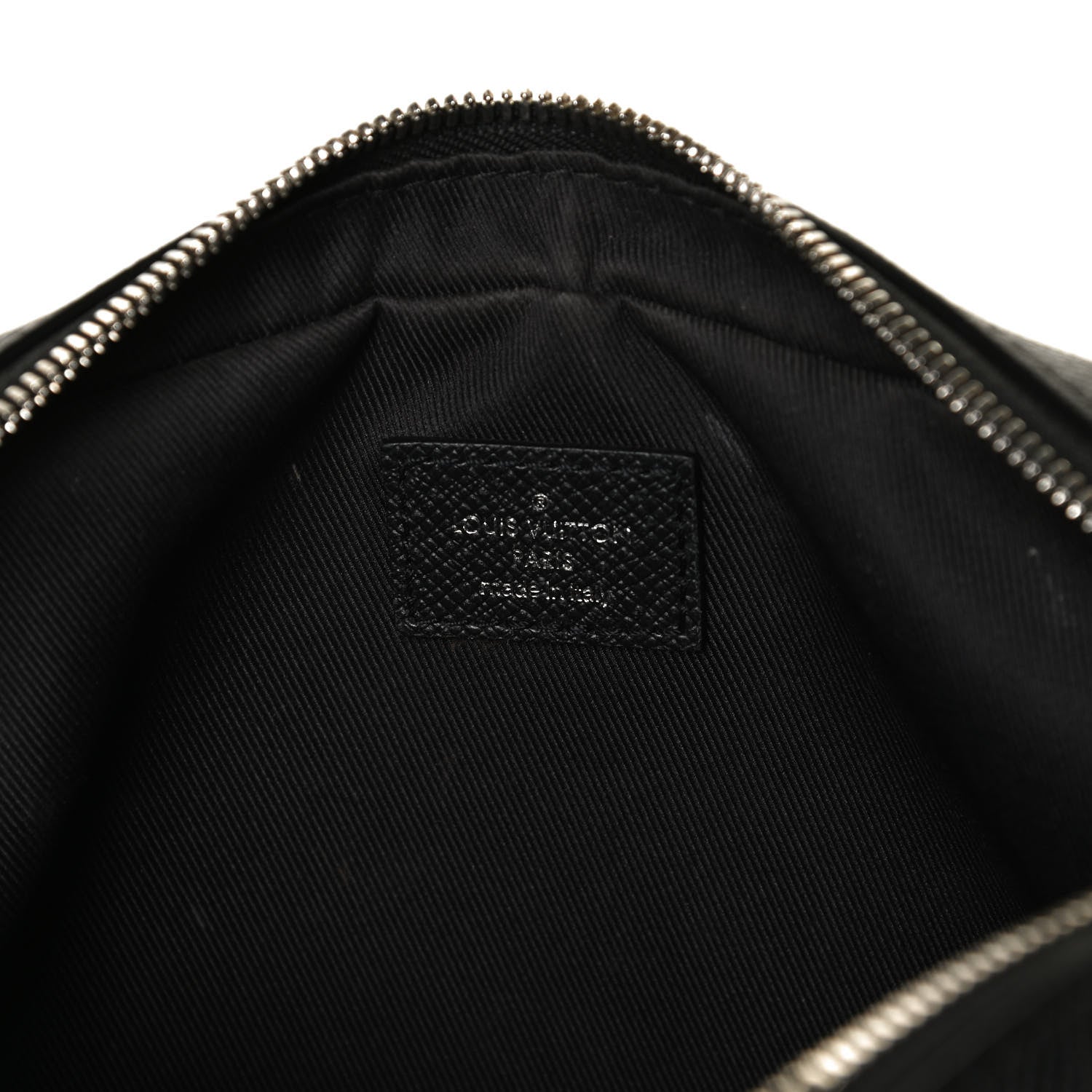 Louis Vuitton Taiga Monogram Outdoor Bumbag Black 6 of 14