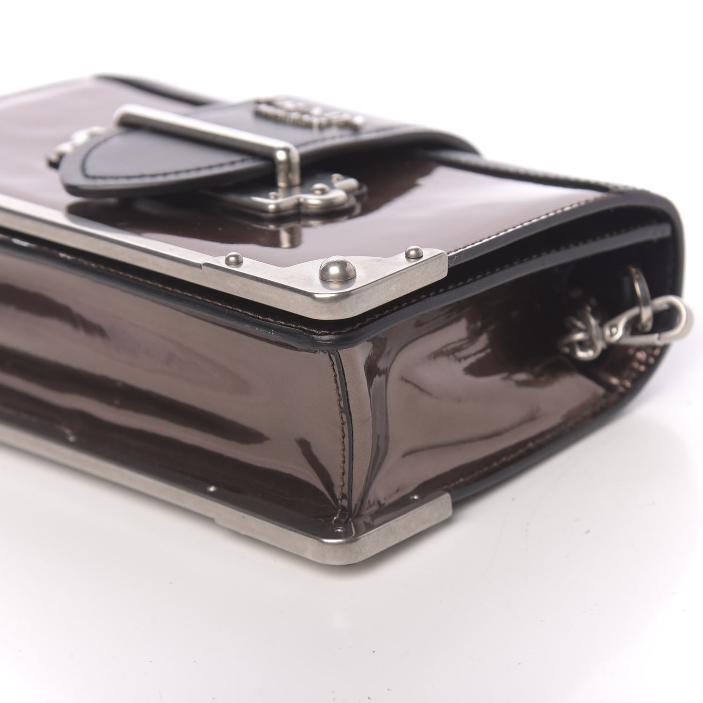 Metallic Vitello Saffiano Cahier Bag Cammeo Black