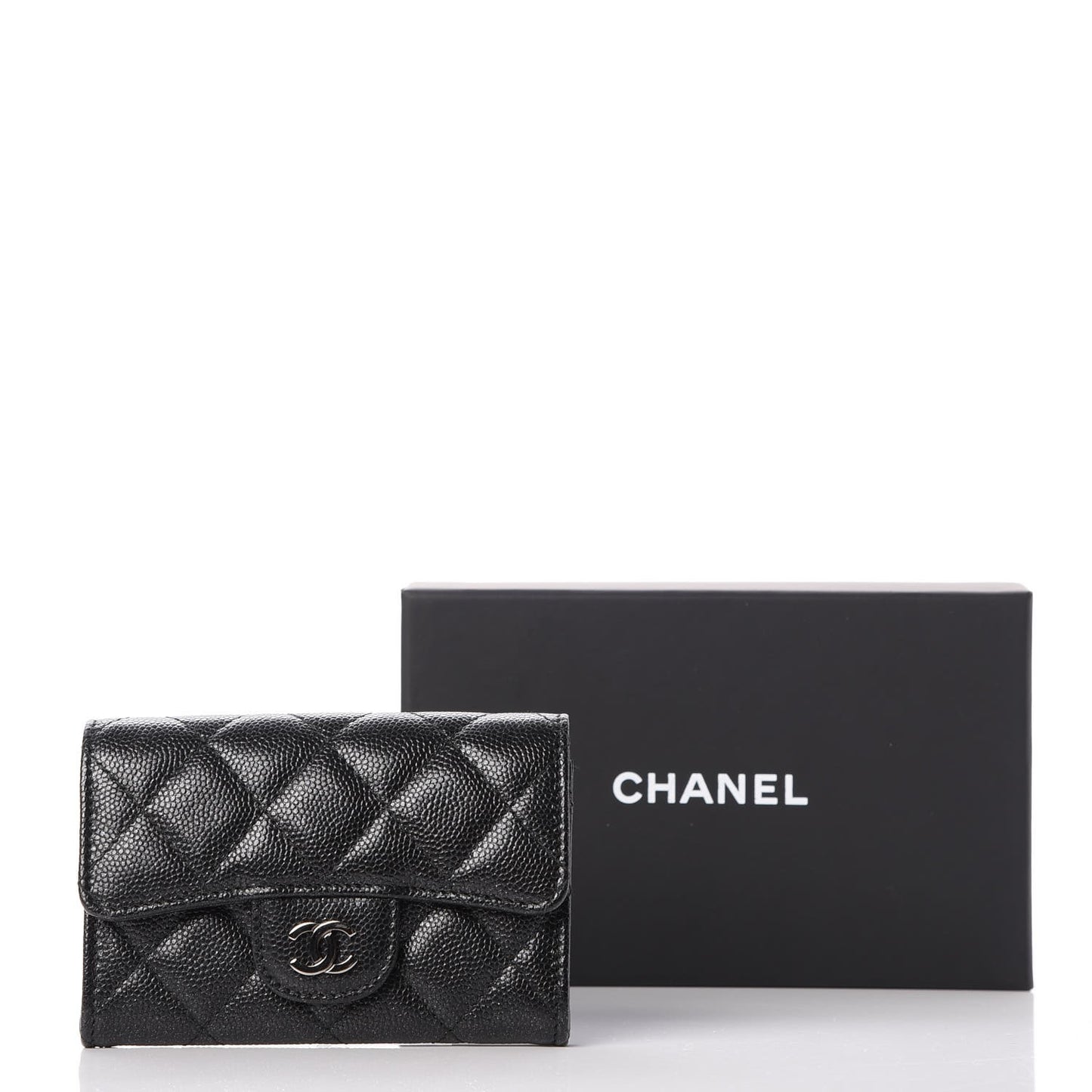 Iridescent Caviar Flap Quilted Card Holder Black