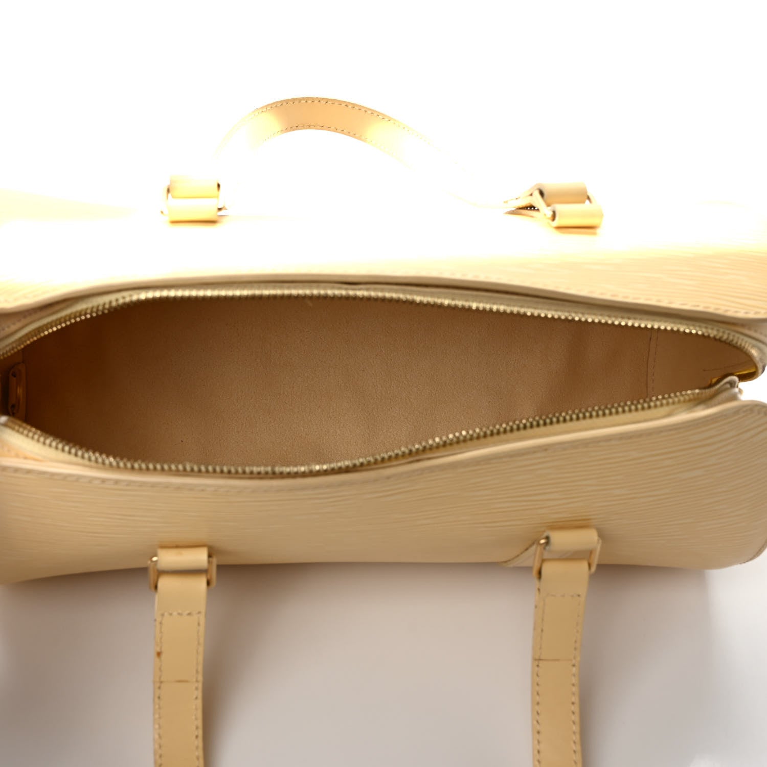 Louis Vuitton Epi Soufflot Vanilla 6 of 9