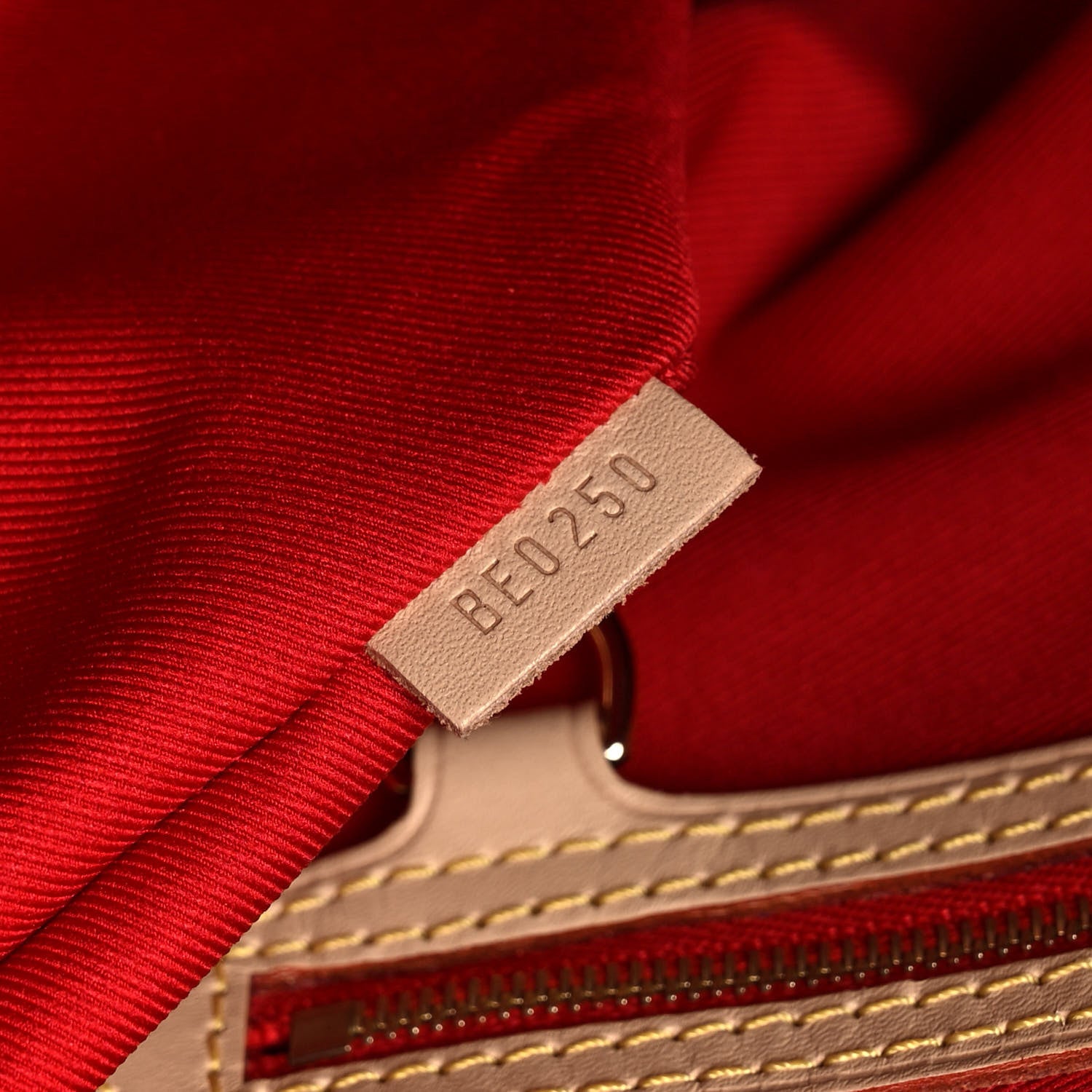 Louis Vuitton Monogram Carry It 9 of 9