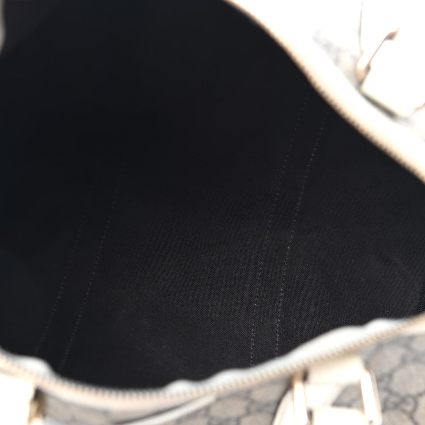 GG Plus Monogram Joy Medium Boston Off White