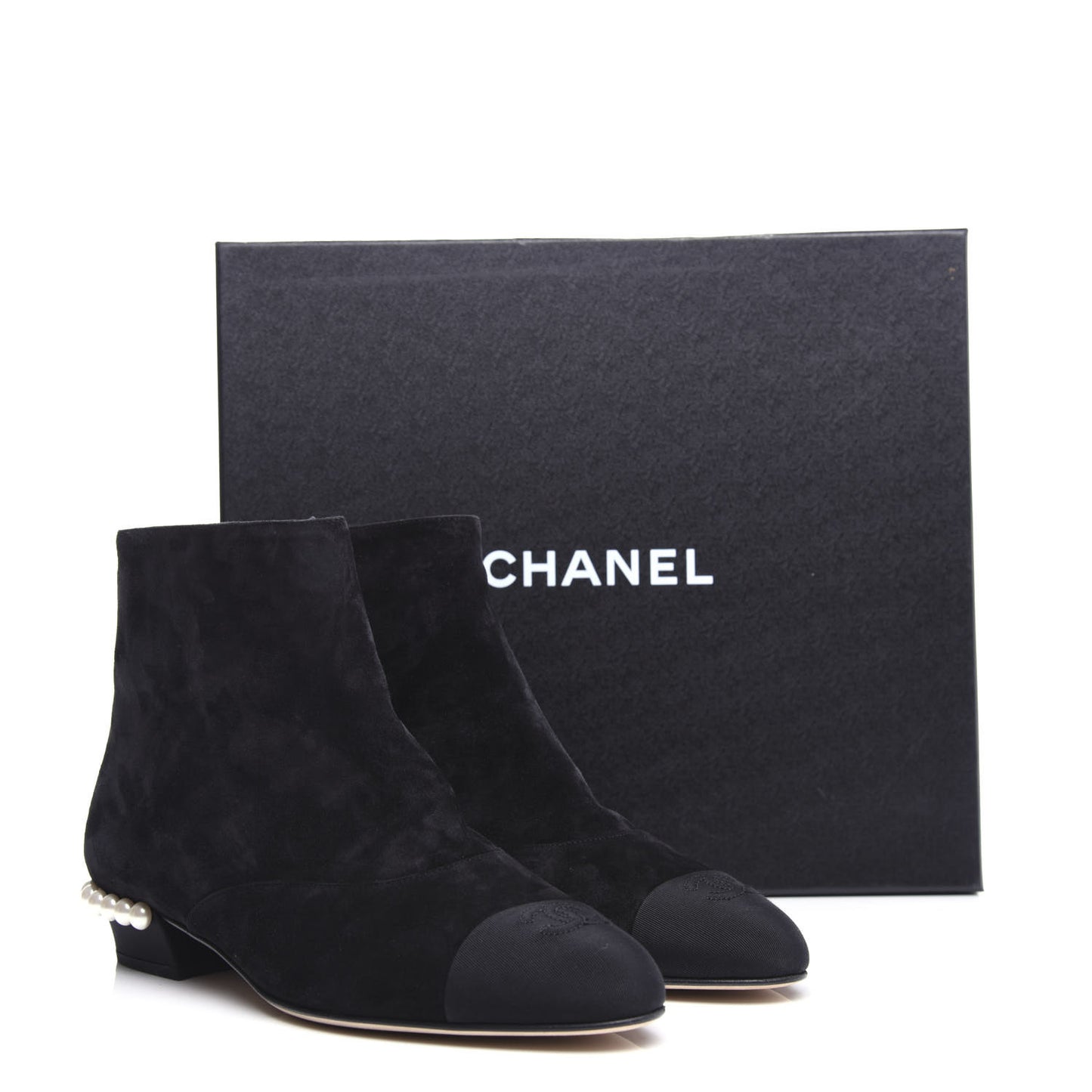 Suede Calfskin Pearl Cap Toe Short Boots 41 Black