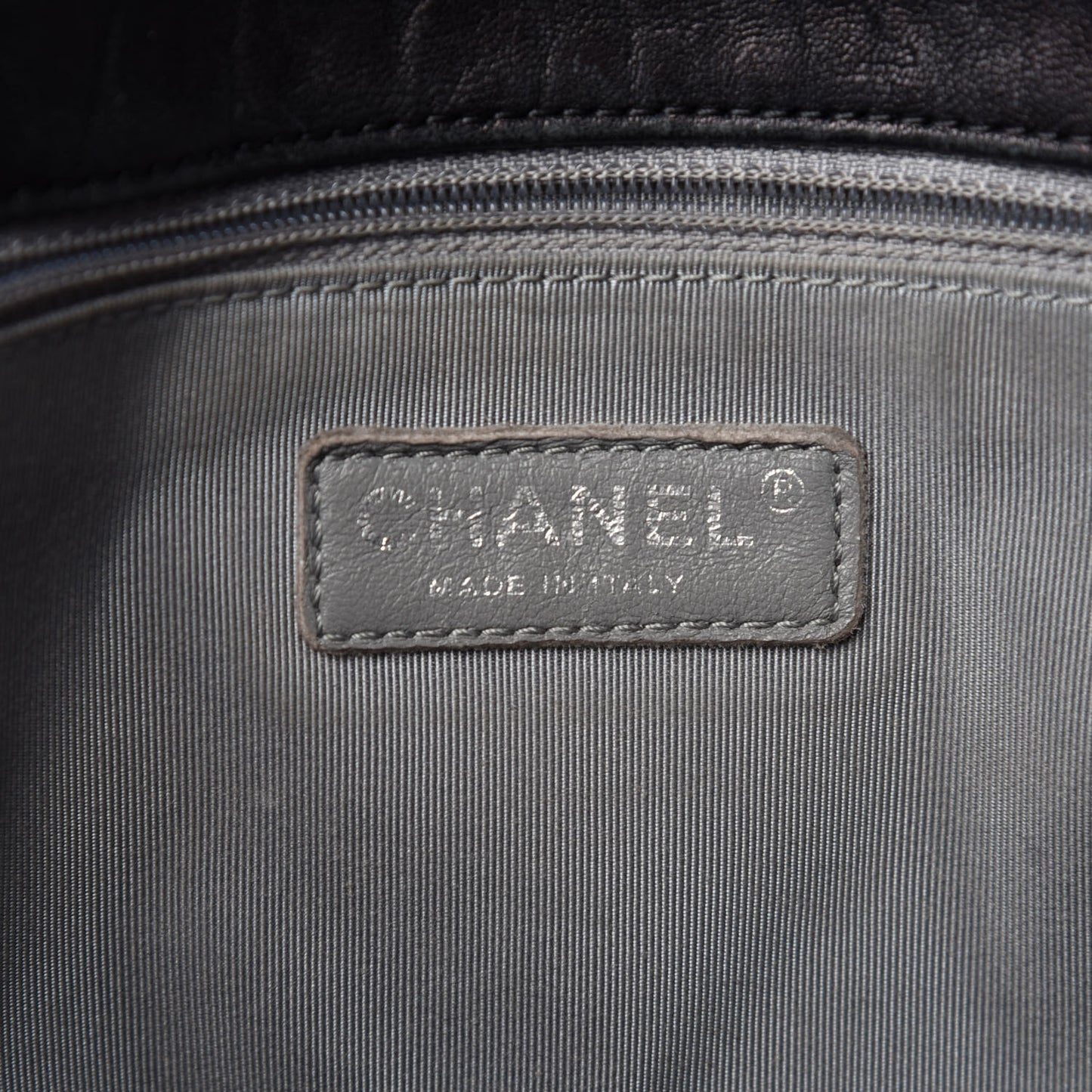 Washed Lambskin Quilted Maxi Chain Around Flap Black