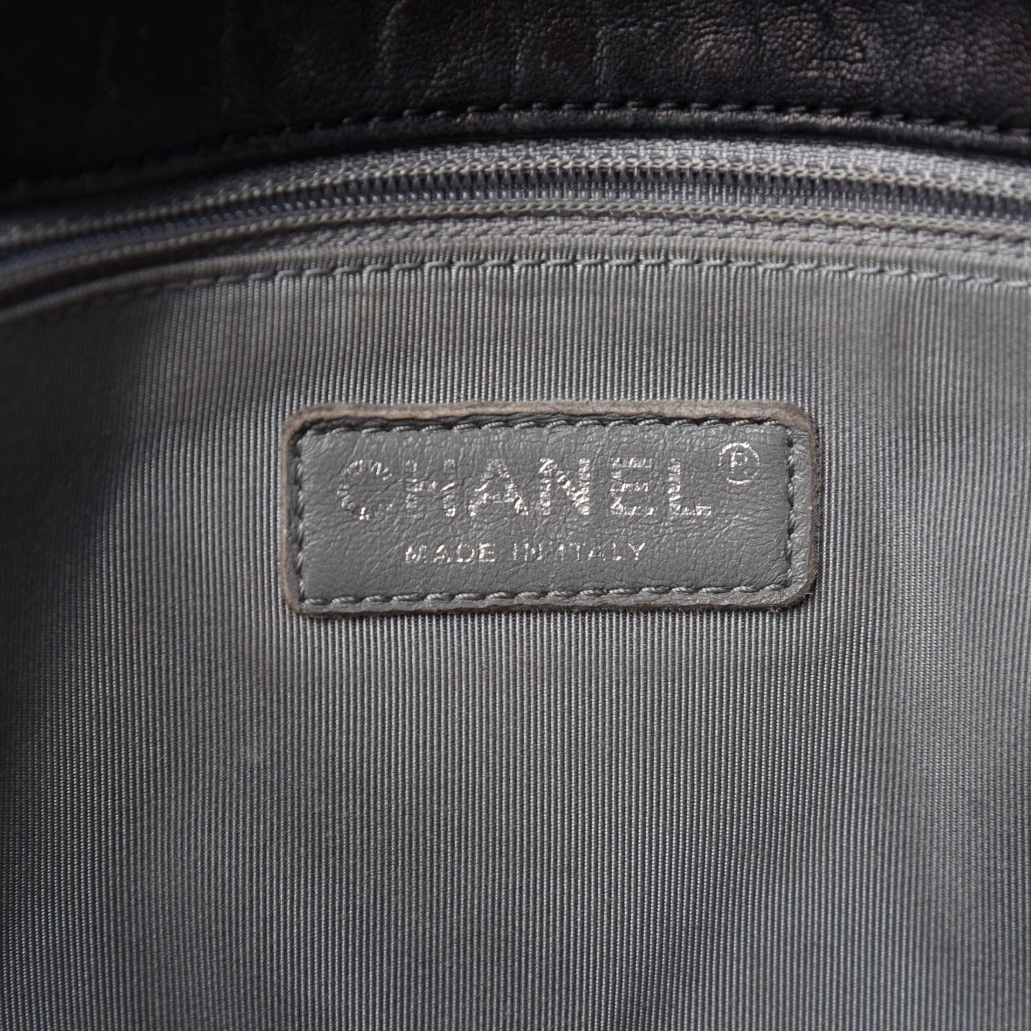 Chanel Washed Lambskin Quilted Maxi Chain Around Flap Black 8 of 10